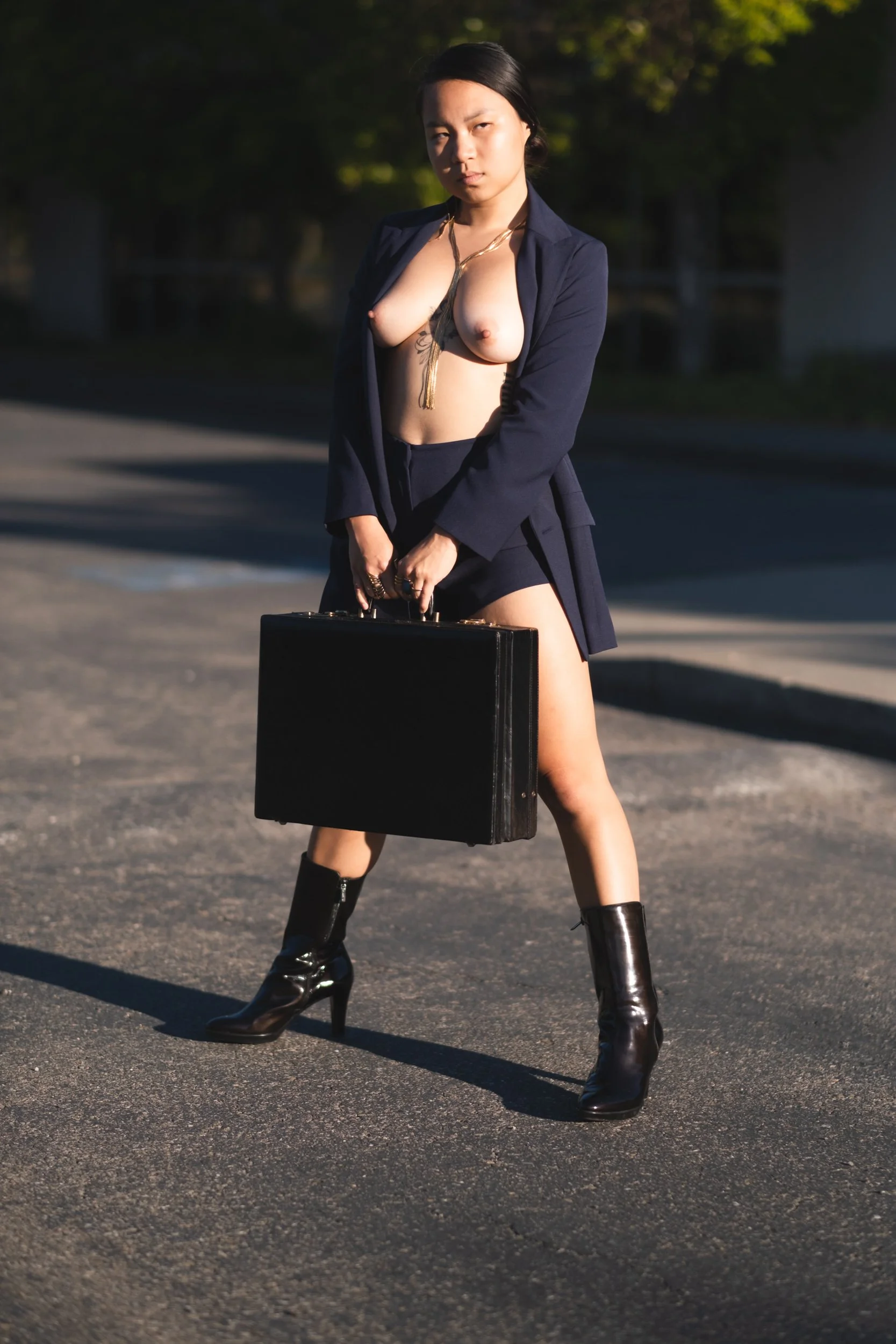 Jenny_suitcase (final)-4.jpg