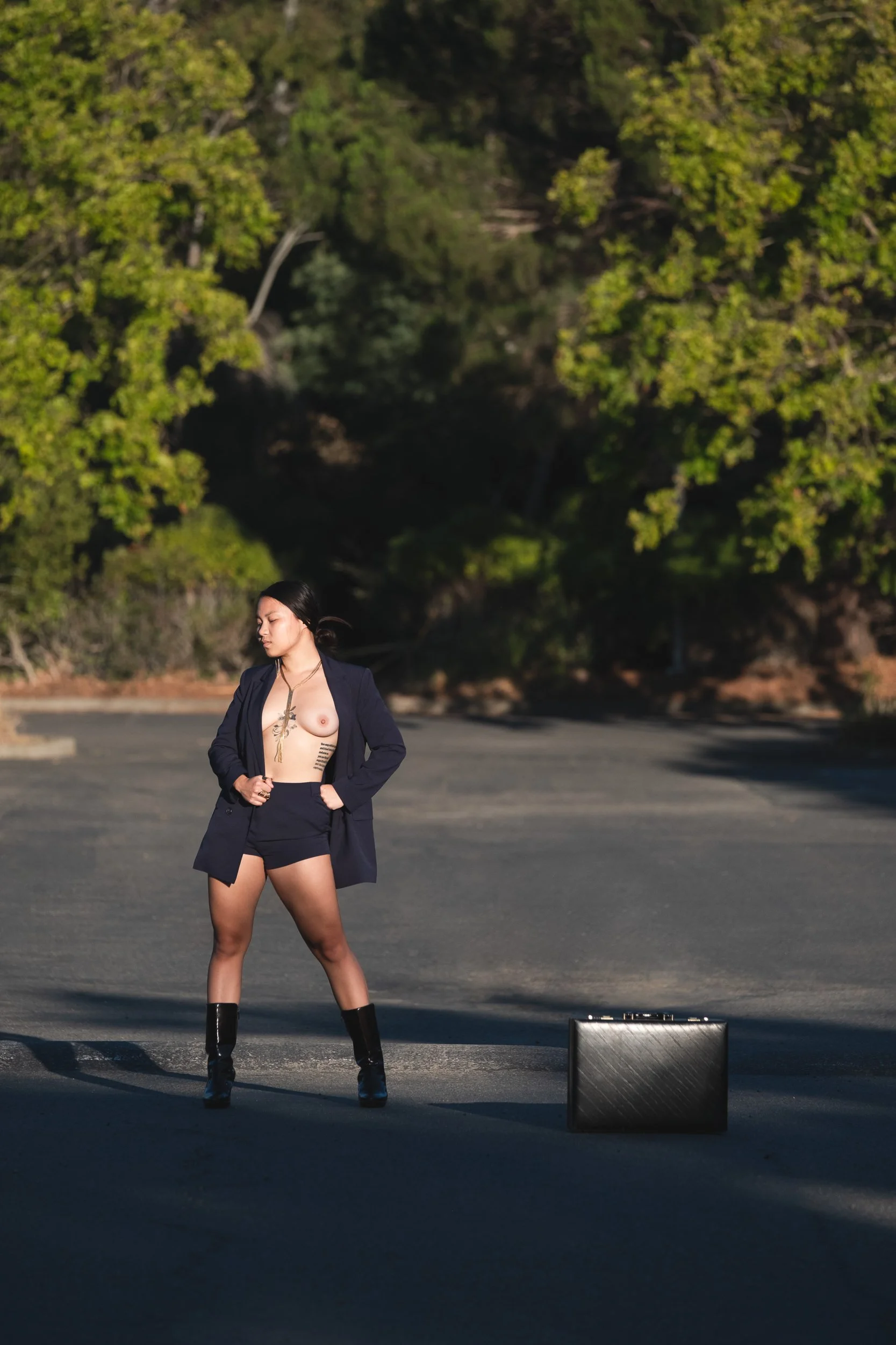 Jenny_suitcase (final)-9.jpg