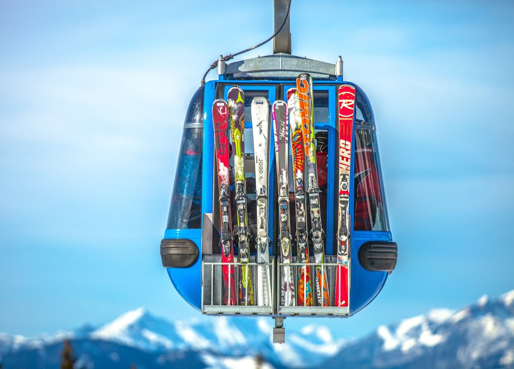Skiing+Selma.jpeg