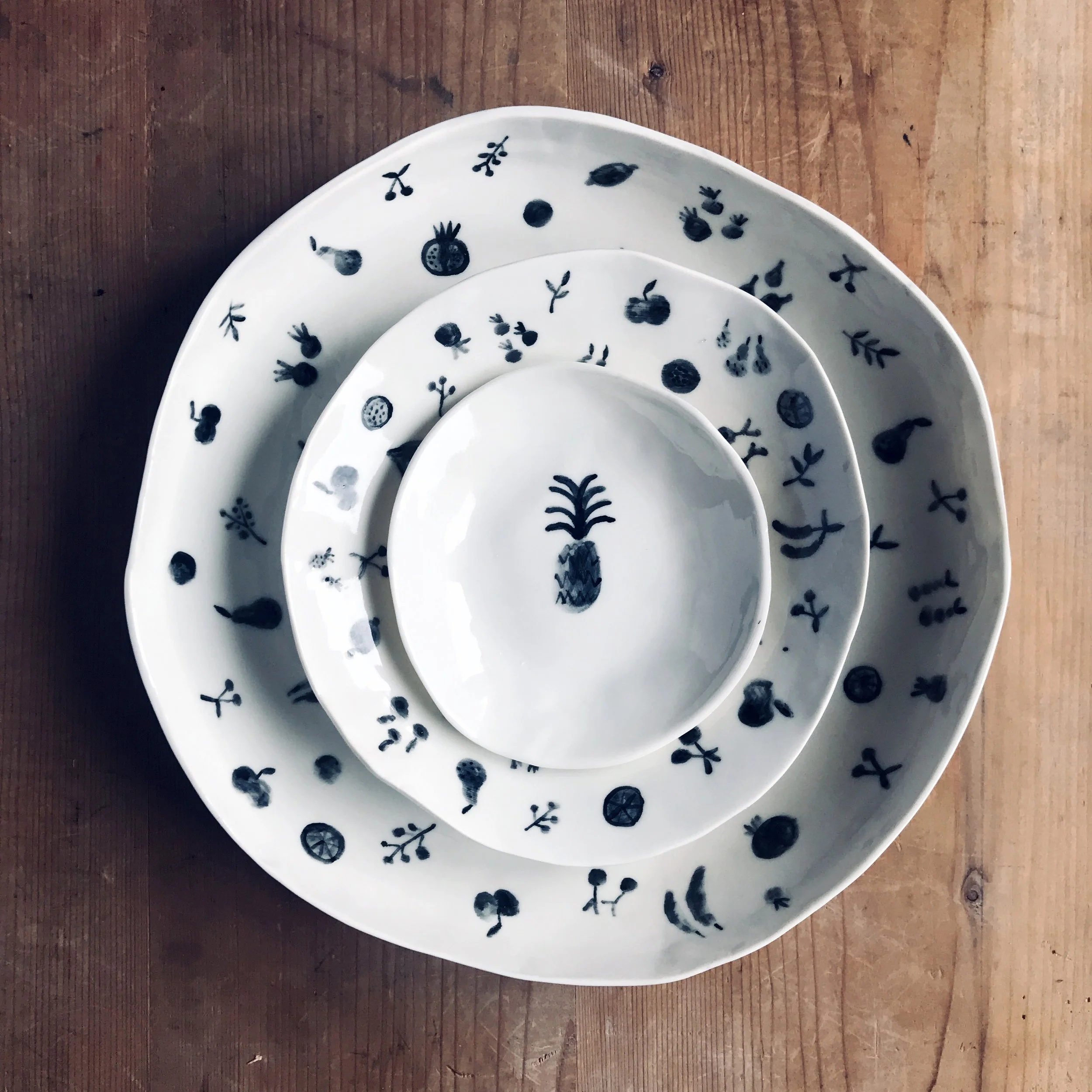 fruitetc_biancatschaikner_porcelainplates2.jpg