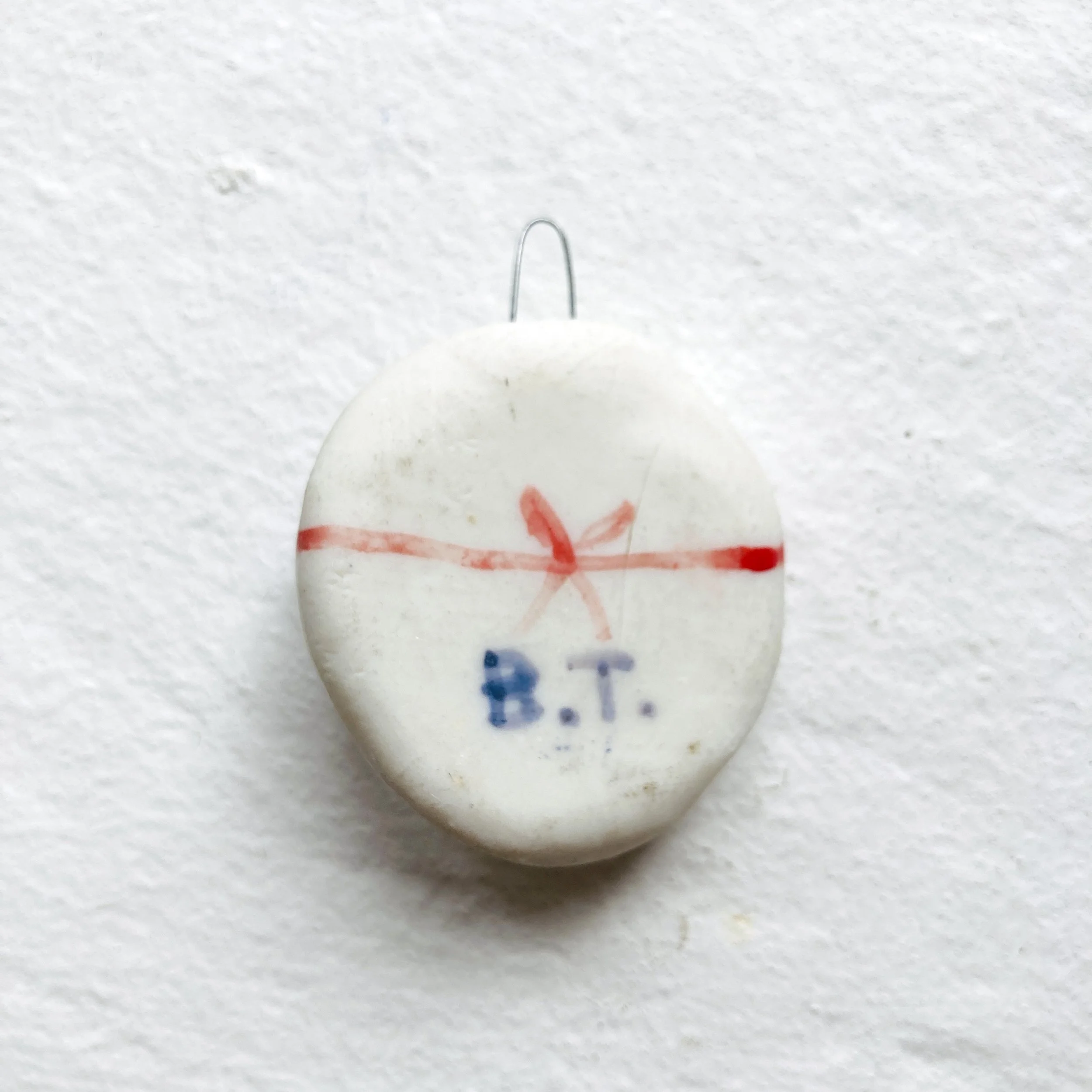 porcelainhanging_biancatschaikner_ceramic11.jpg