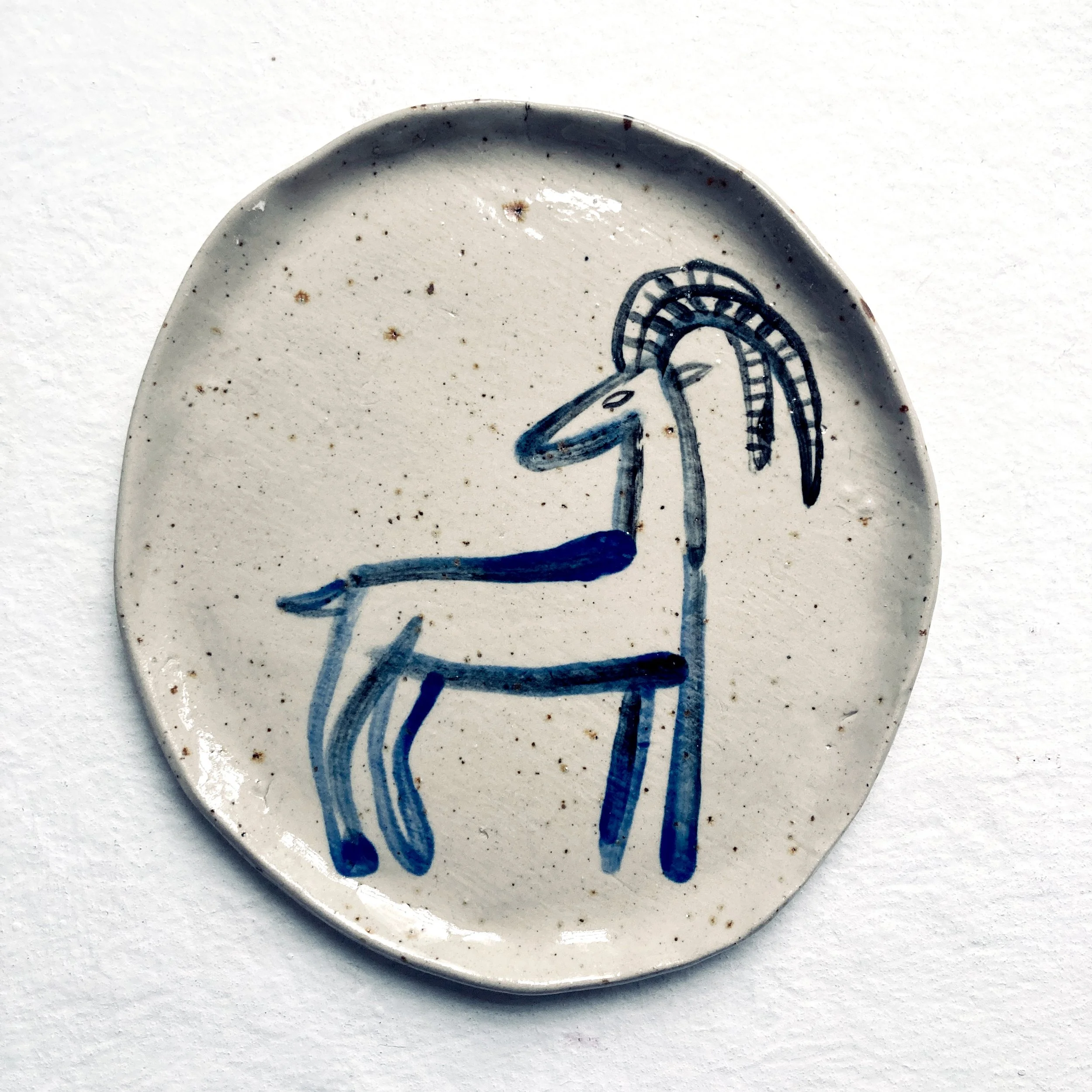 keramikteller mit steinbock