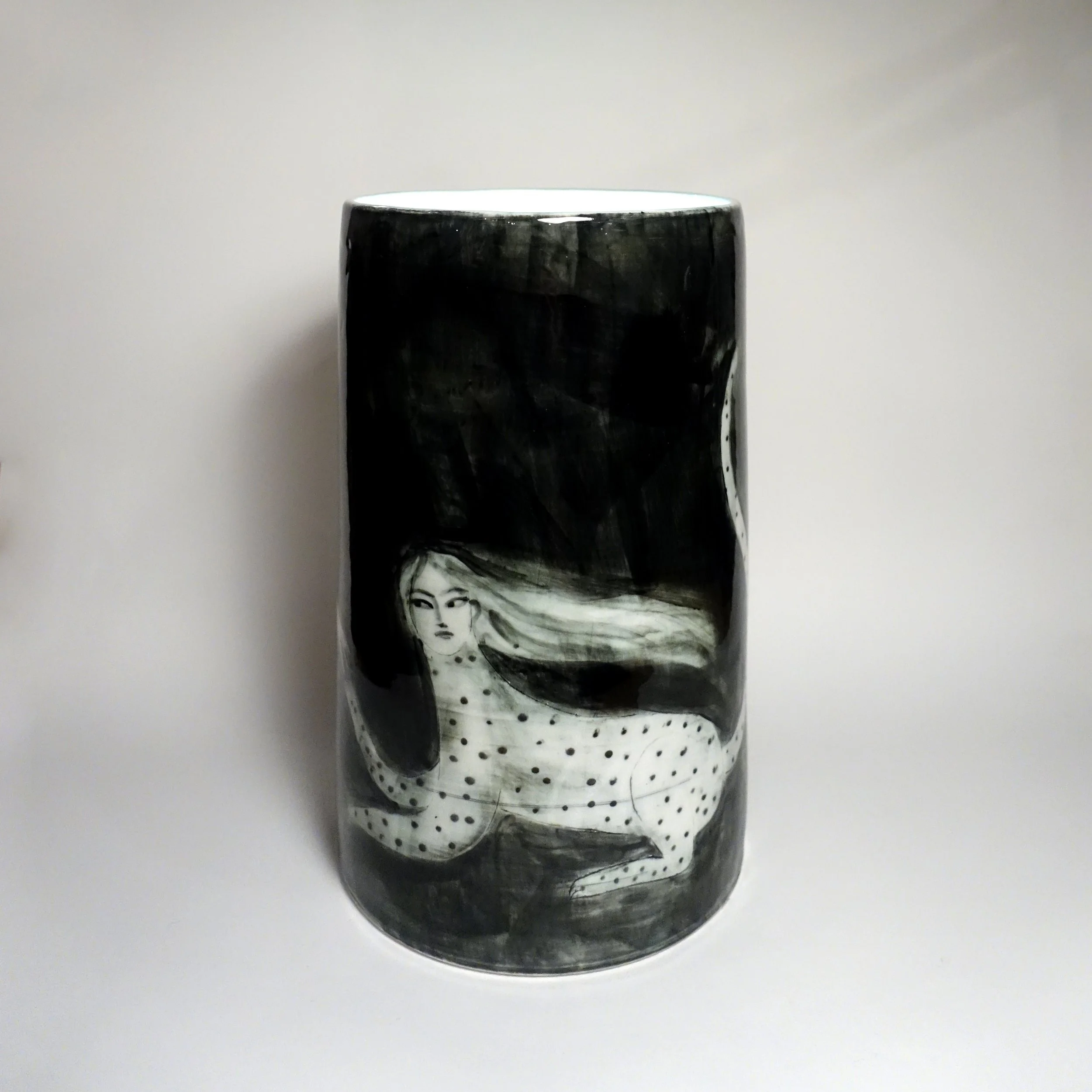 porcelaincylinder_biancatschaikner7.JPG