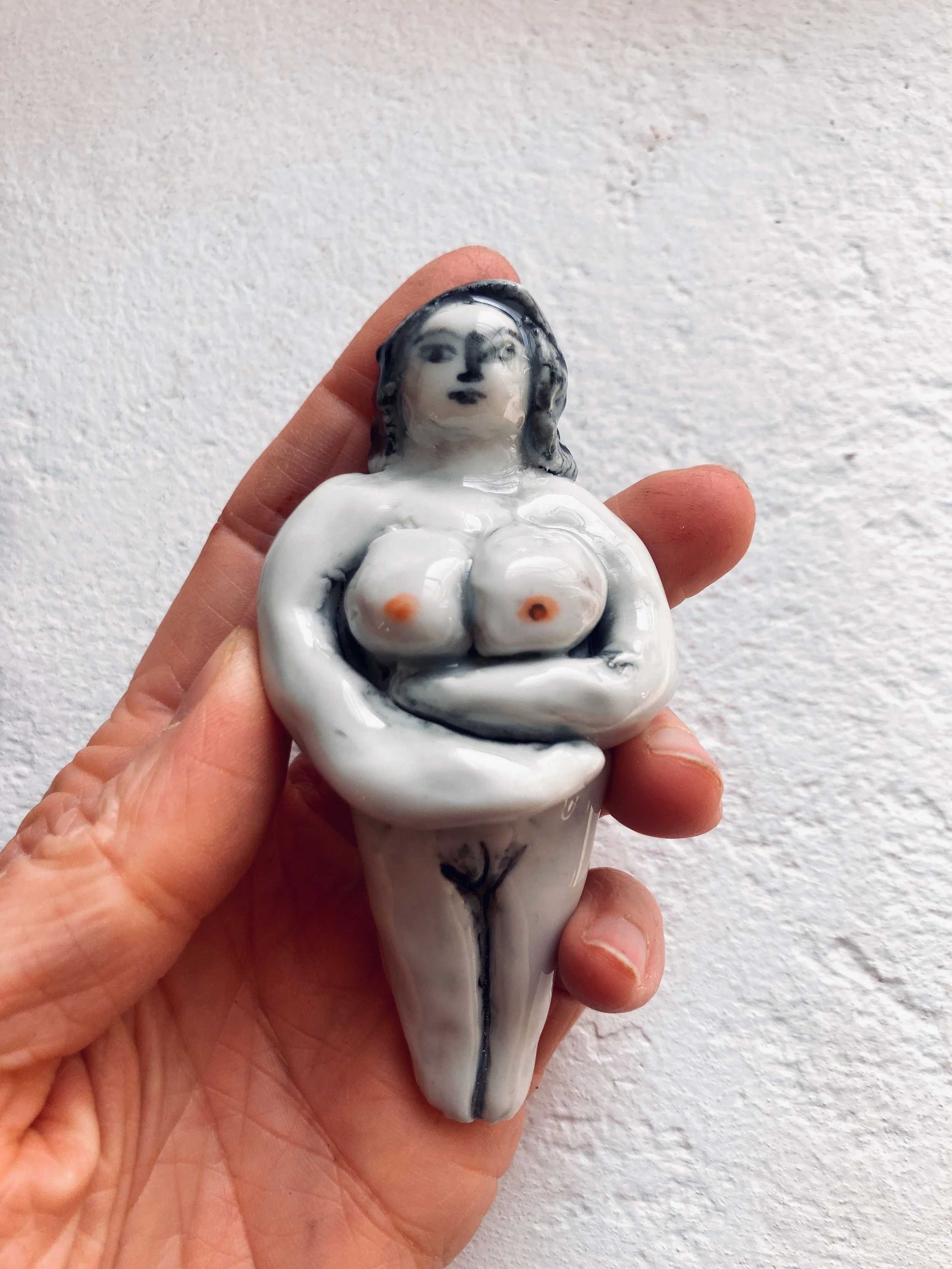 paleolithic_figurines_biancatschaikner5.jpg