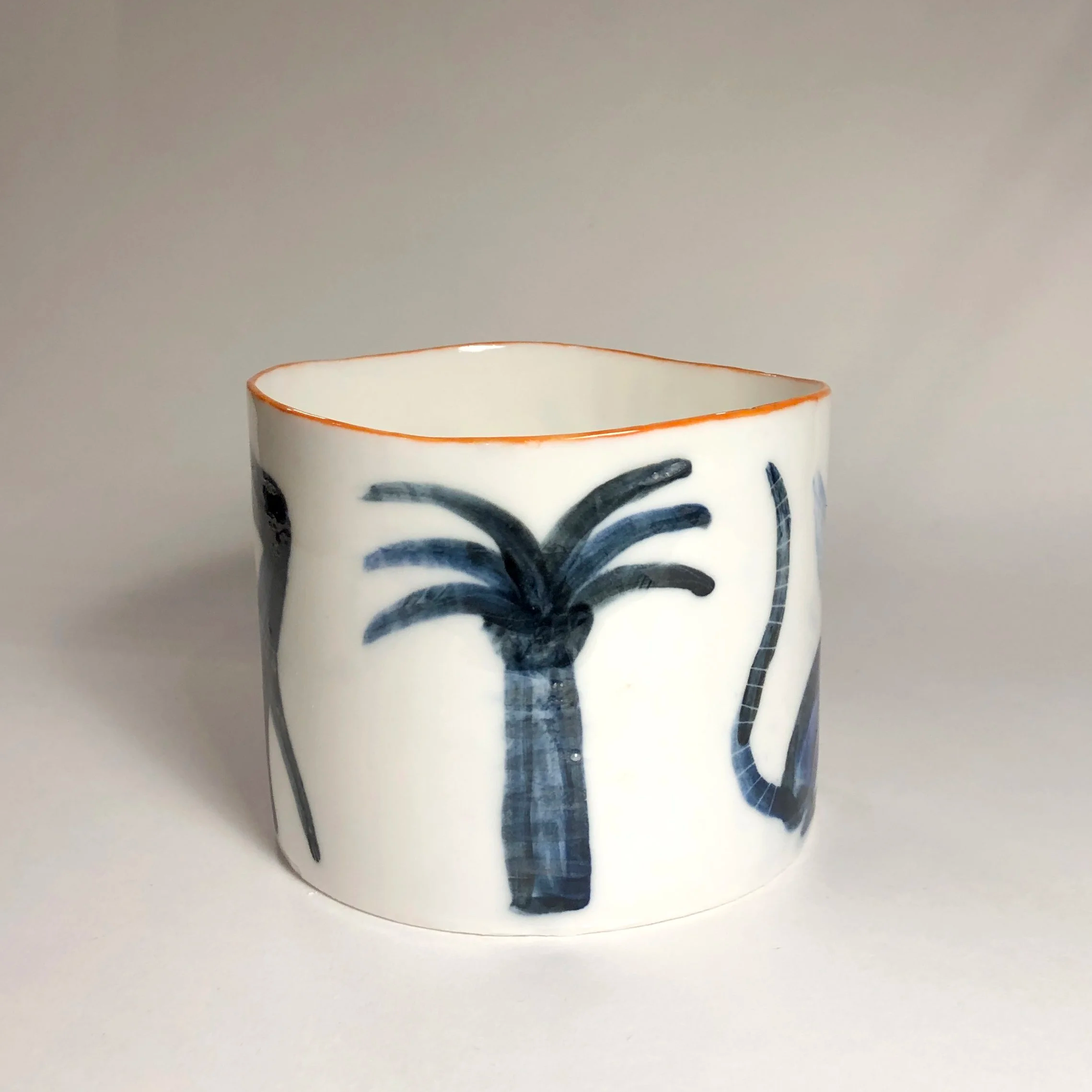 white_porcelaincylinder_biancatschaikner4.png