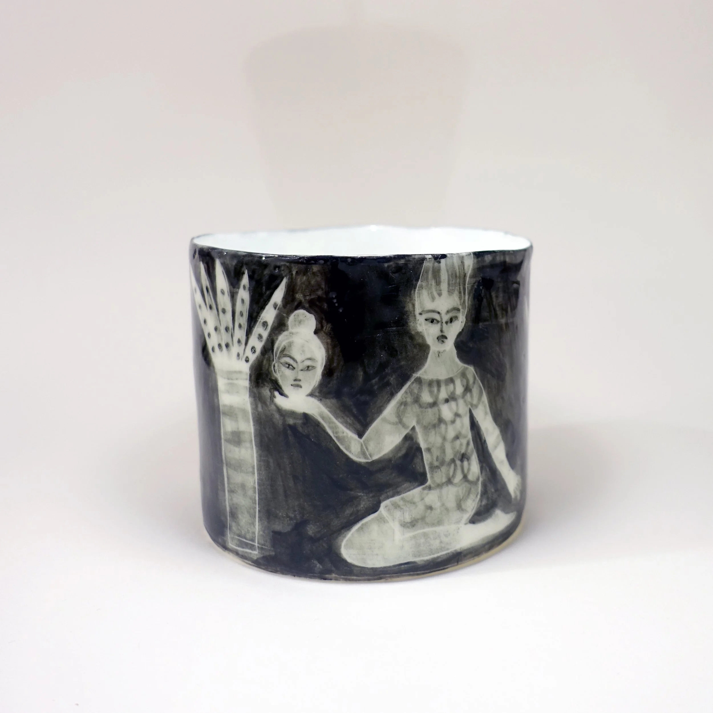 blackporcelaincylinder_biancatschaikner8.jpg