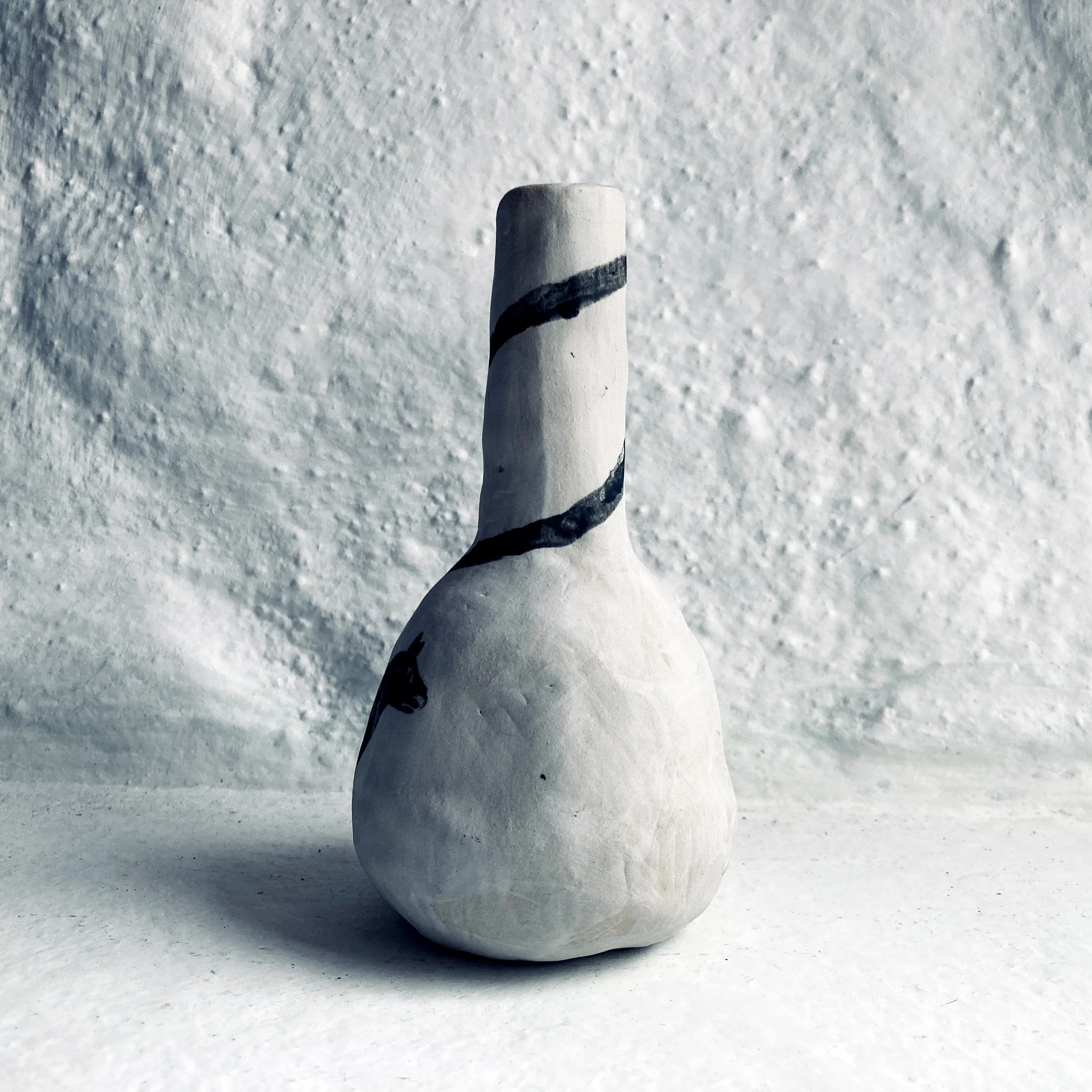 panthervase_biancatschaikner_porzellan1.jpg