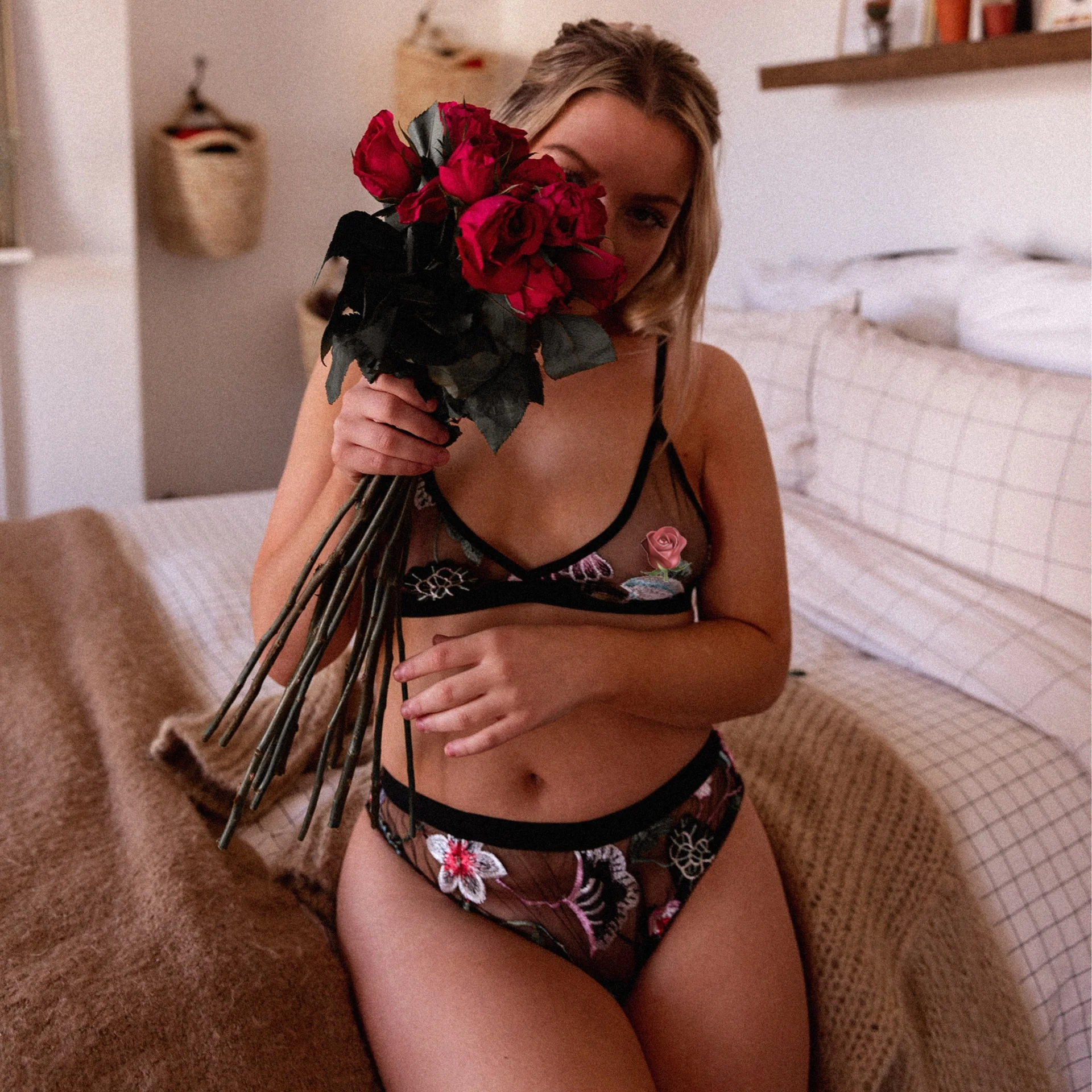 ChloePlumsteadTheLittlePlumValentinesLingerieLookbook-Rose34.jpg