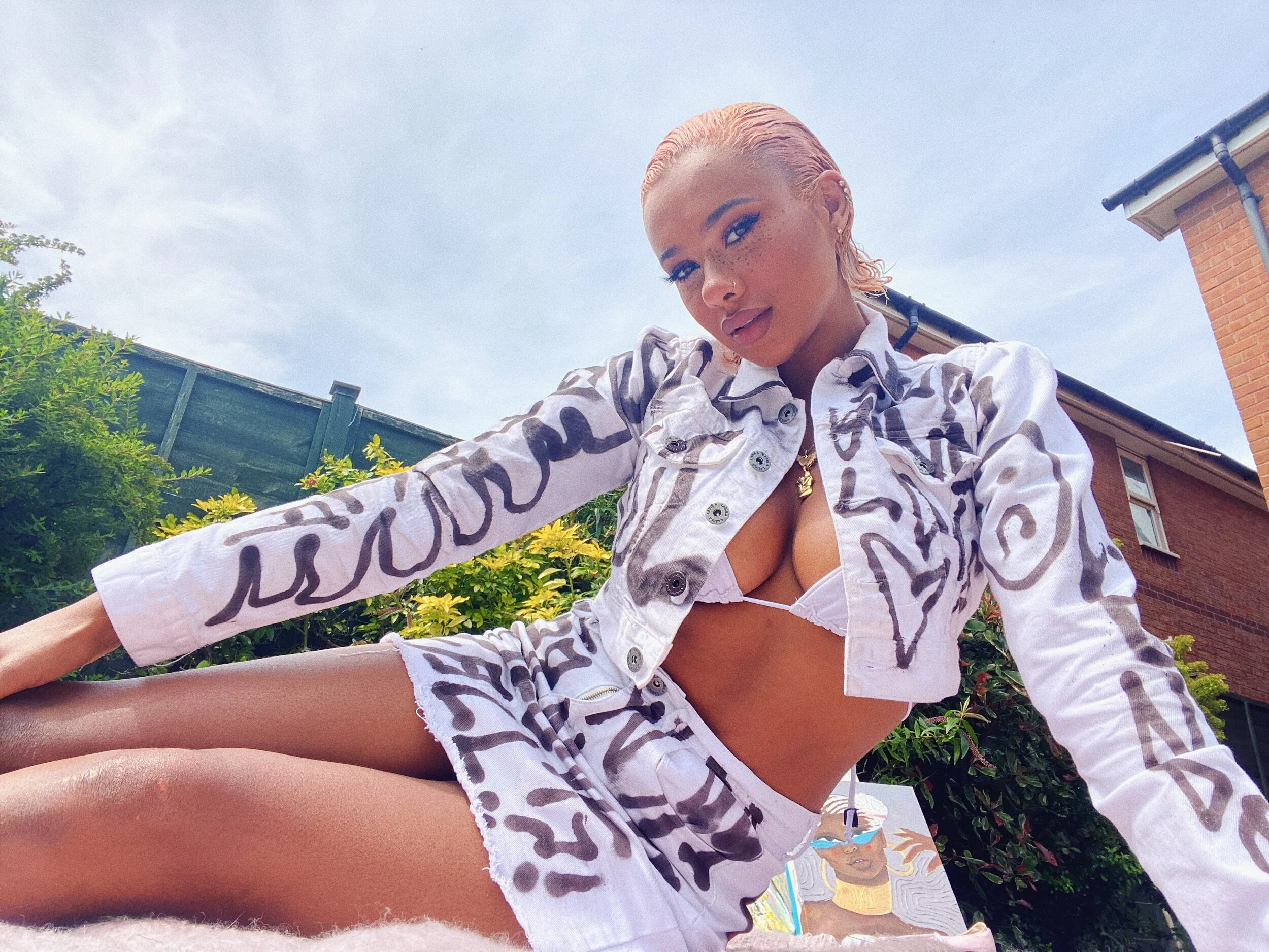 19BBAB57-3E8B-413B-AD3D-3FEAE095956C