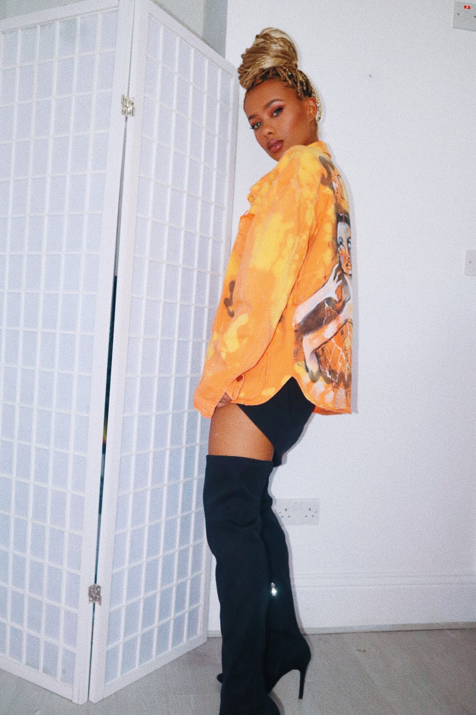 CC3317F5-F2C1-4BEB-9CF1-D9479BE34595