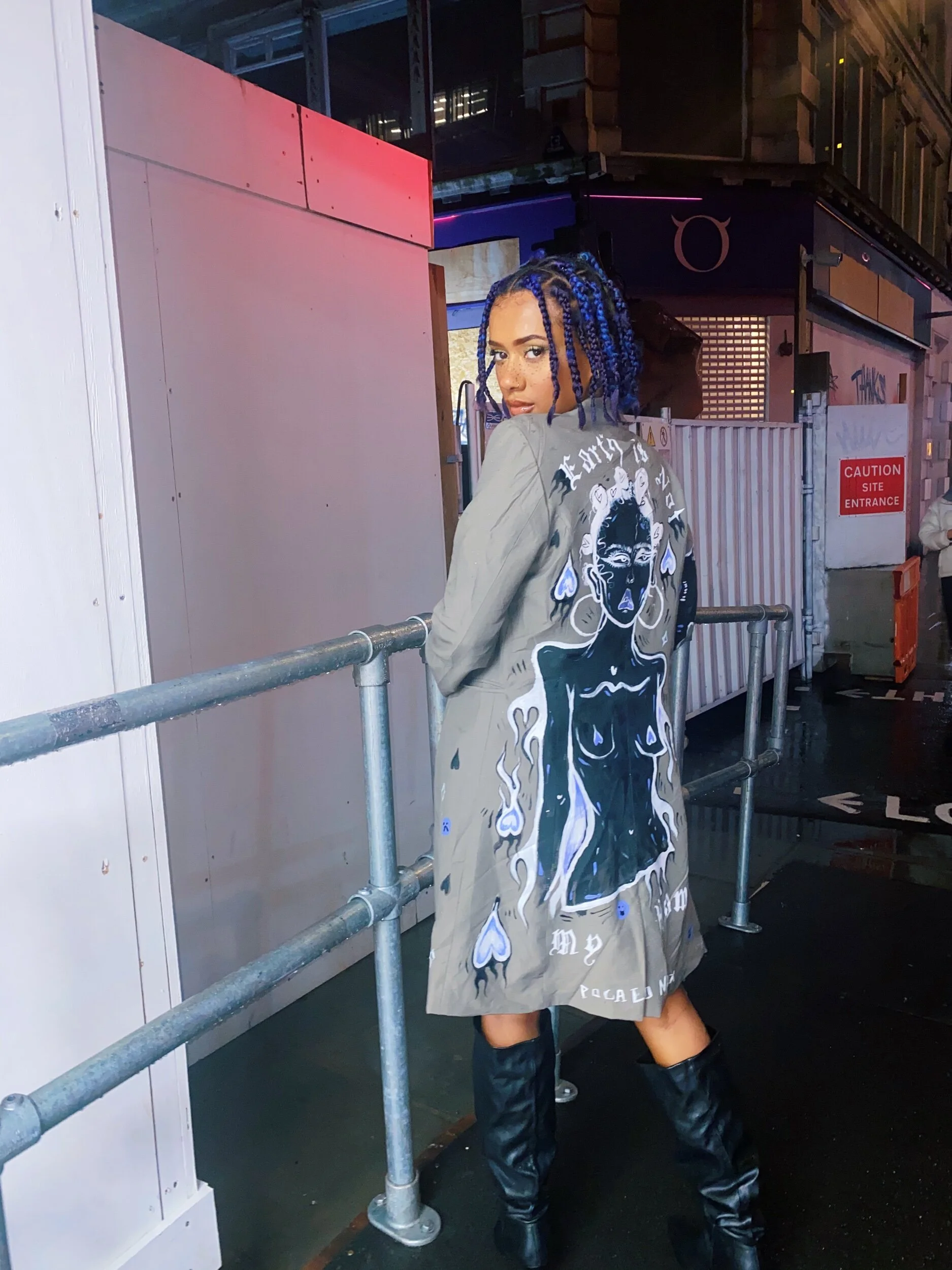 FB98372D-2540-48DE-9CE1-ABCF075BF332