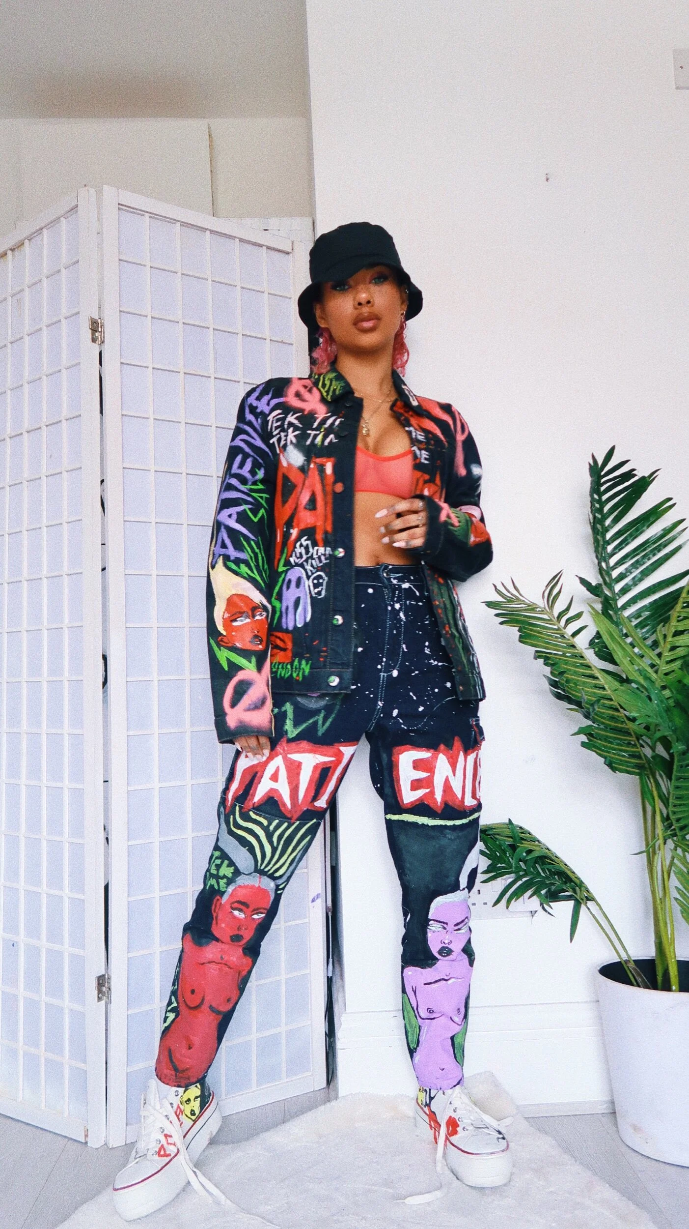 AC5EBCEC-3696-4AE6-B341-3AE76232D5FD