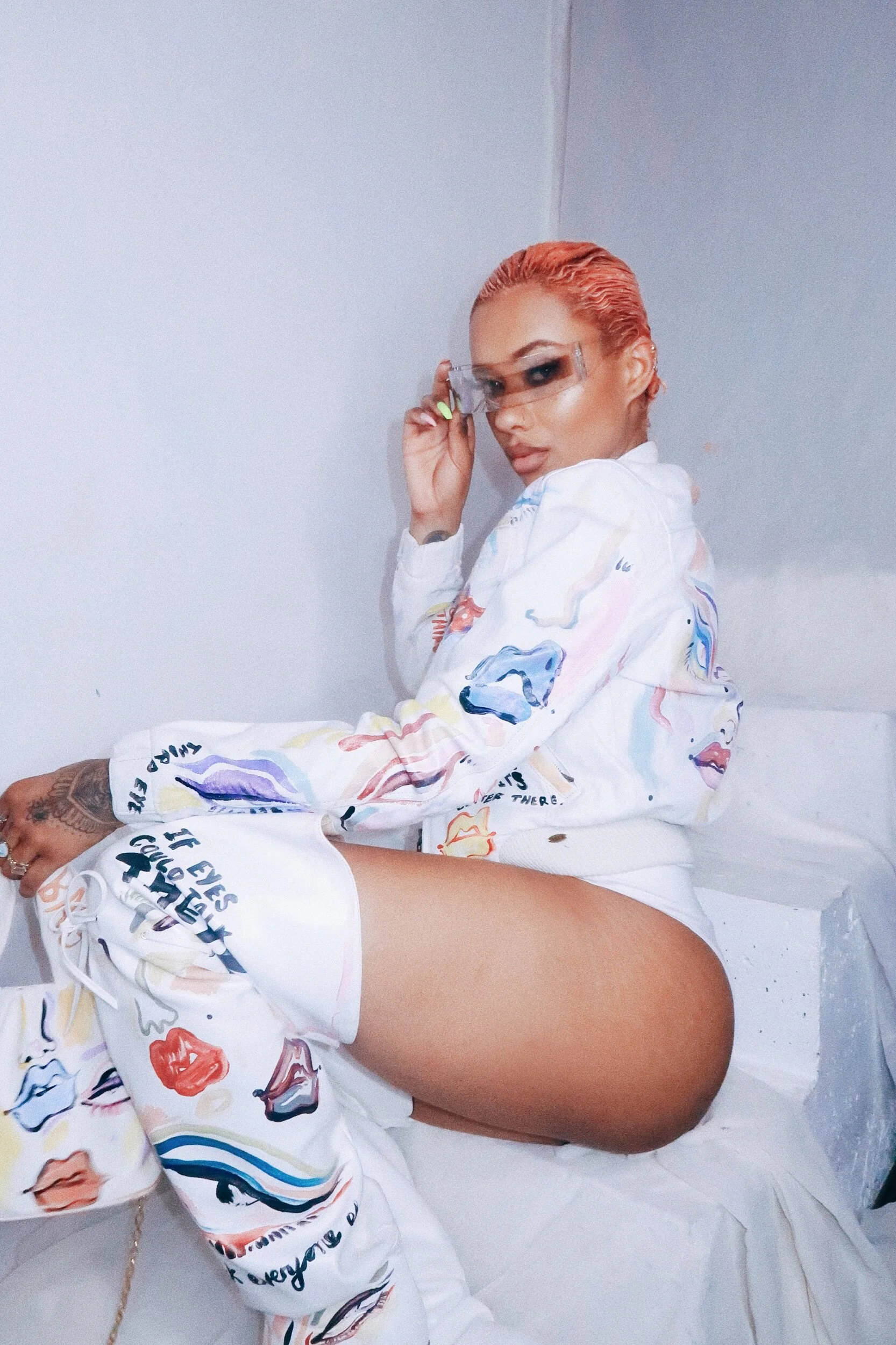 79184B8E-A25B-443C-9AD4-371369404EF2