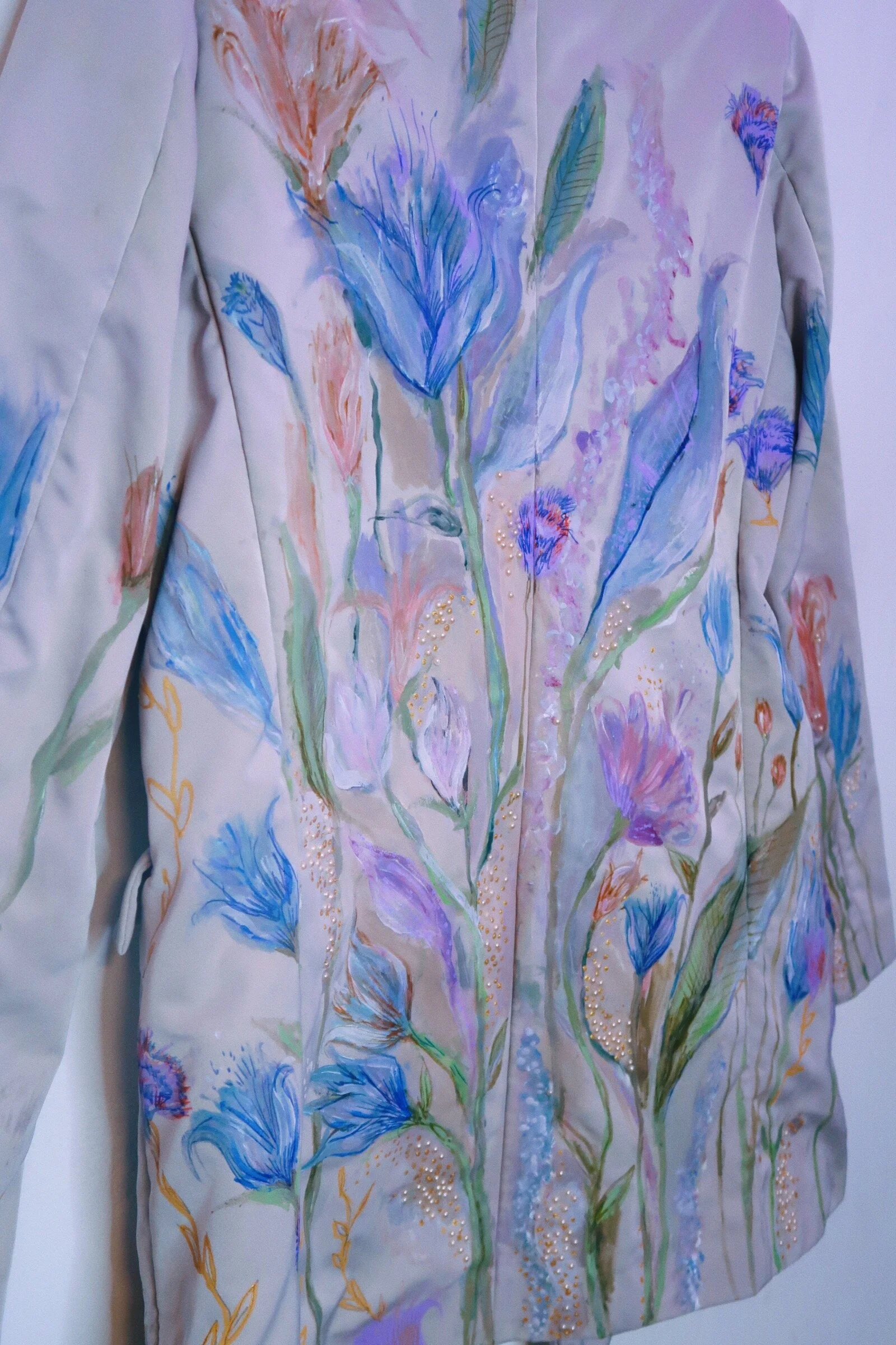 9D7B8AFA-002B-4562-A04A-F1DFC39D28E1