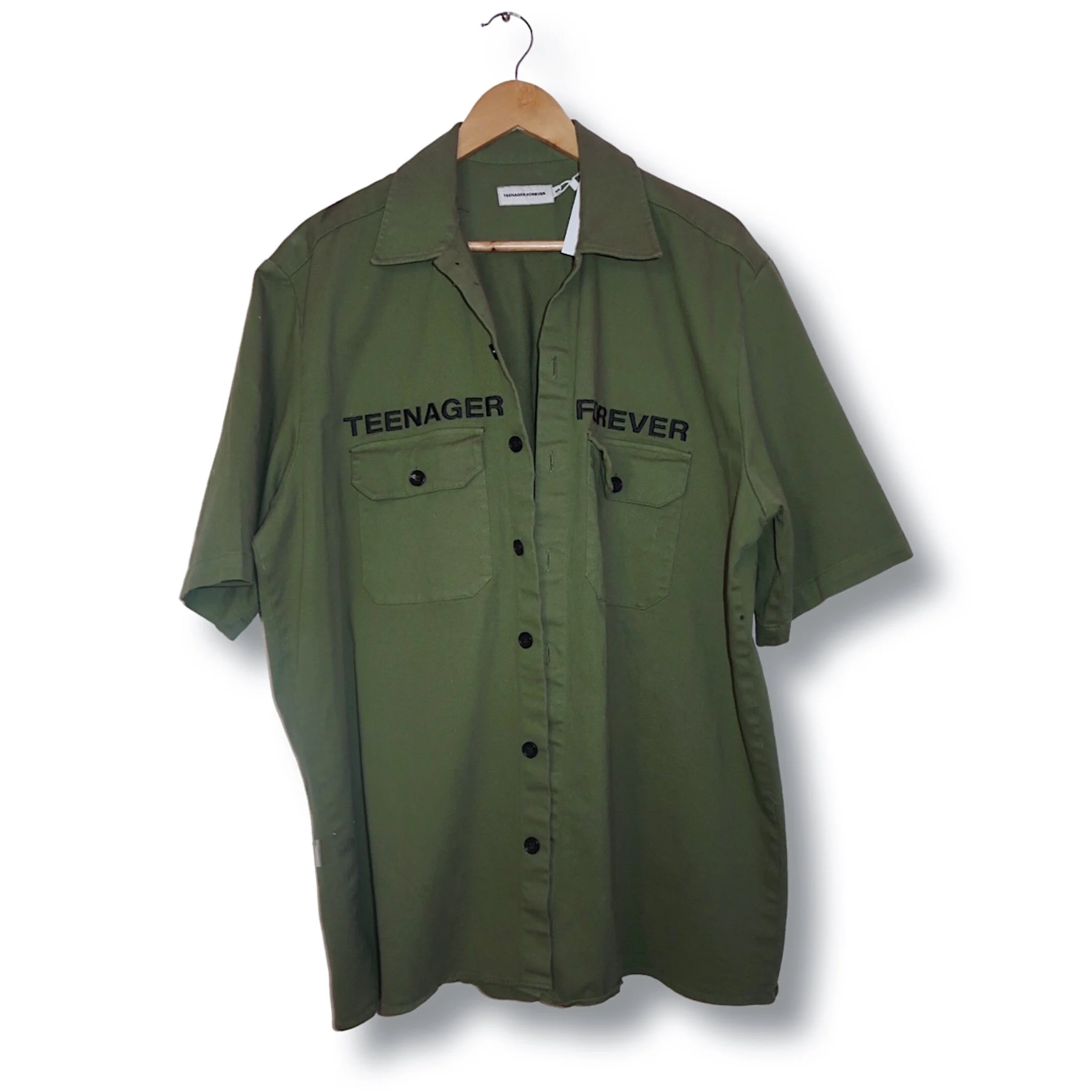 5AEAA32E-DB22-4329-994A-2CC4673CAA5F