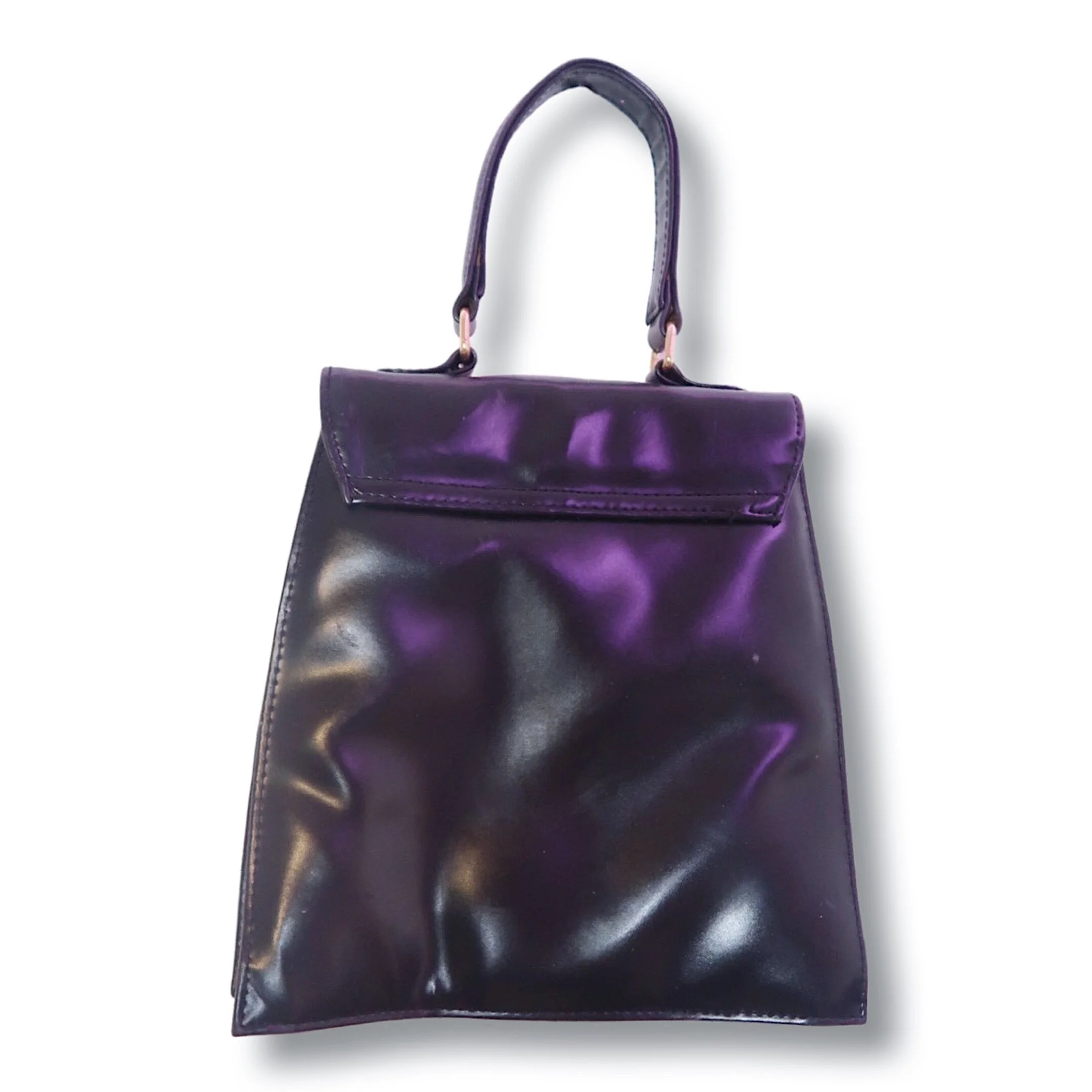 6C33E9E4-E79F-4374-BB15-3545DF89063B