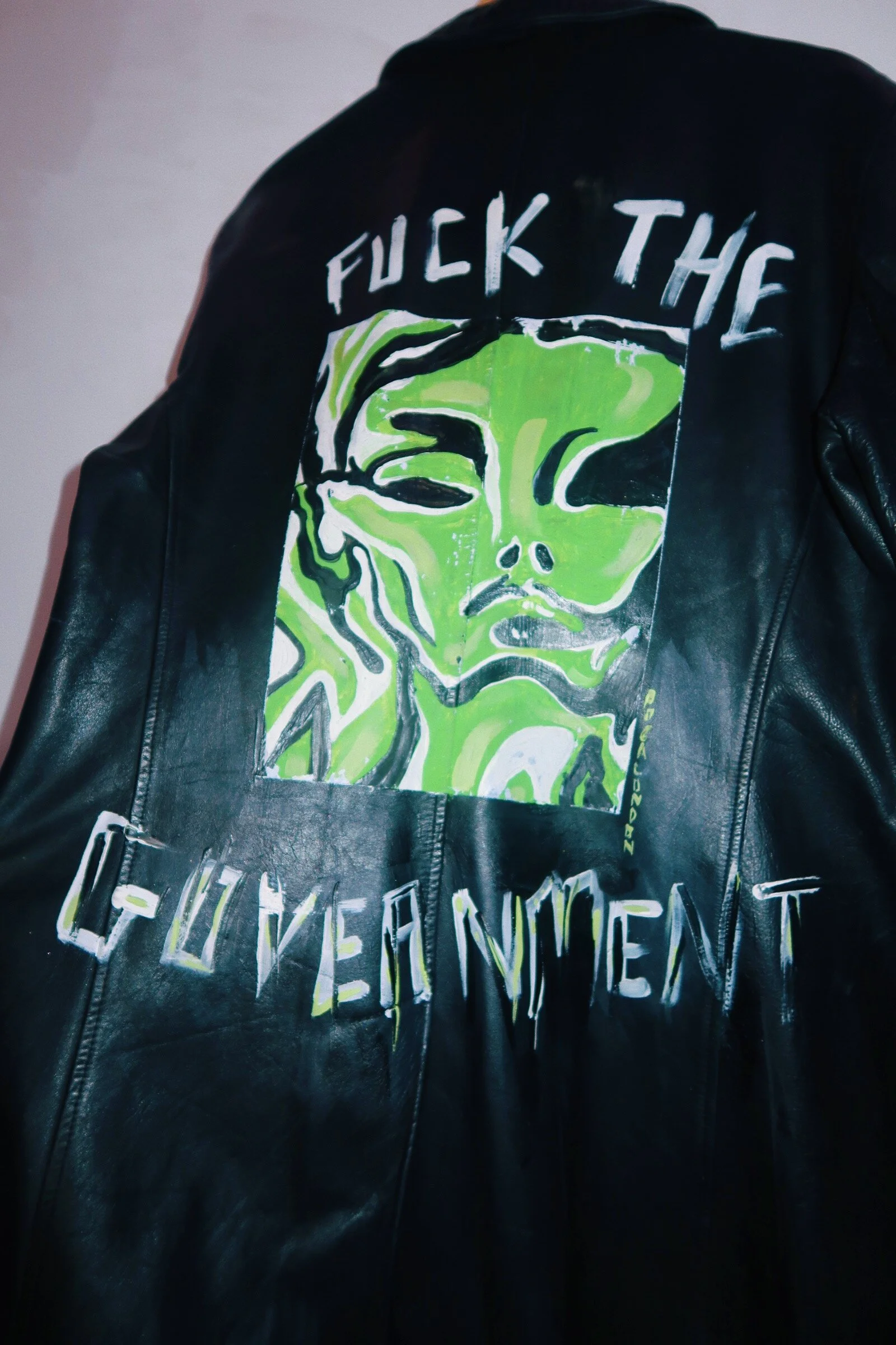 85C7E591-EE65-4619-B63C-48268349E6B8