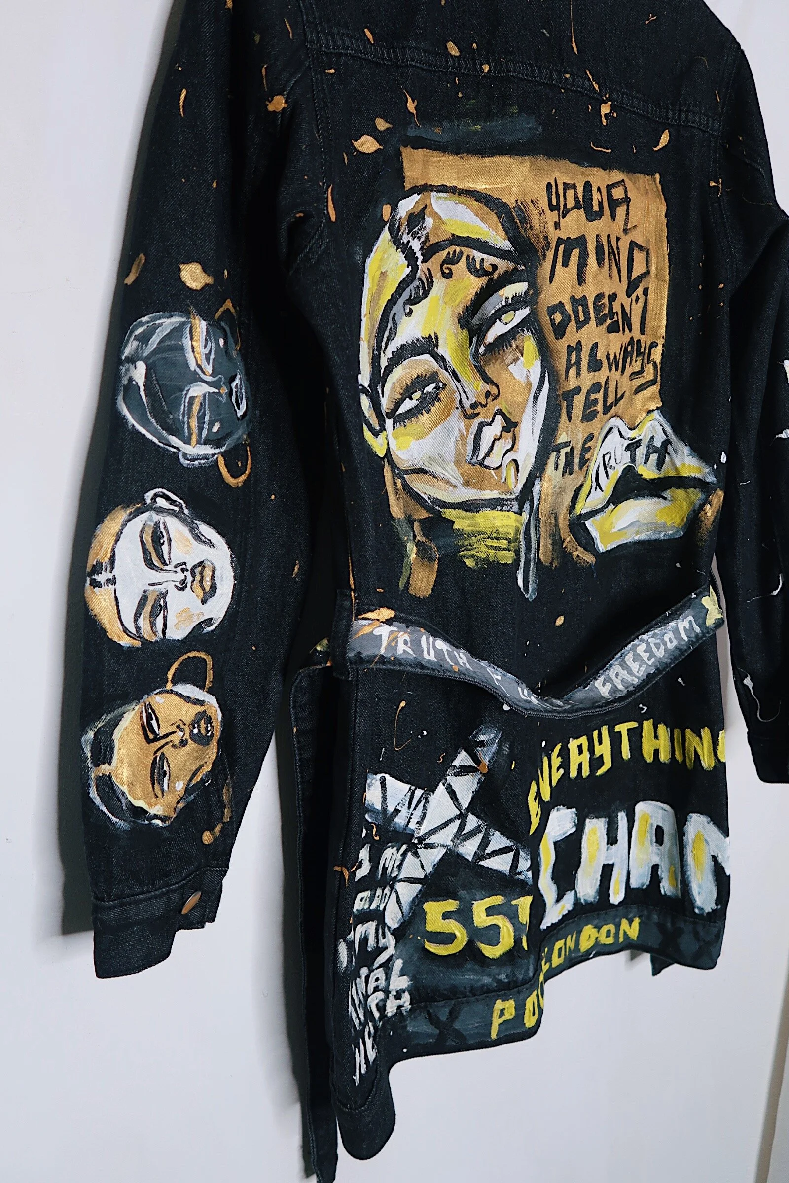 ACD3FDB8-9054-4880-AFC3-1BAB2081E414