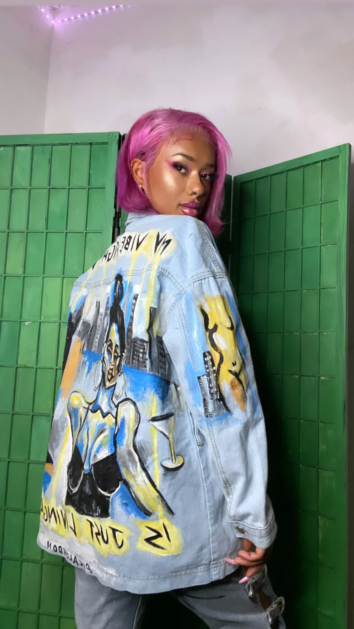 6C106E9D-C452-47DA-B4D4-9F5978E687A7