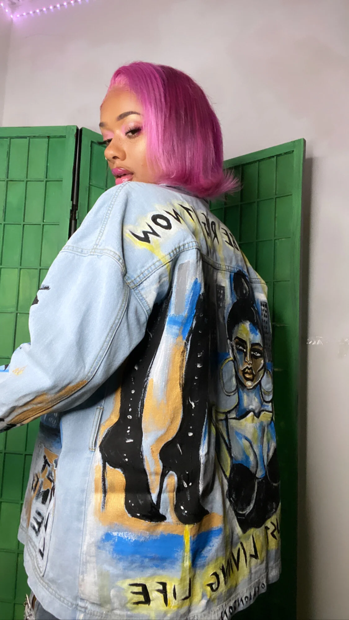 83B3C15B-0933-431A-814B-03366B9366F7