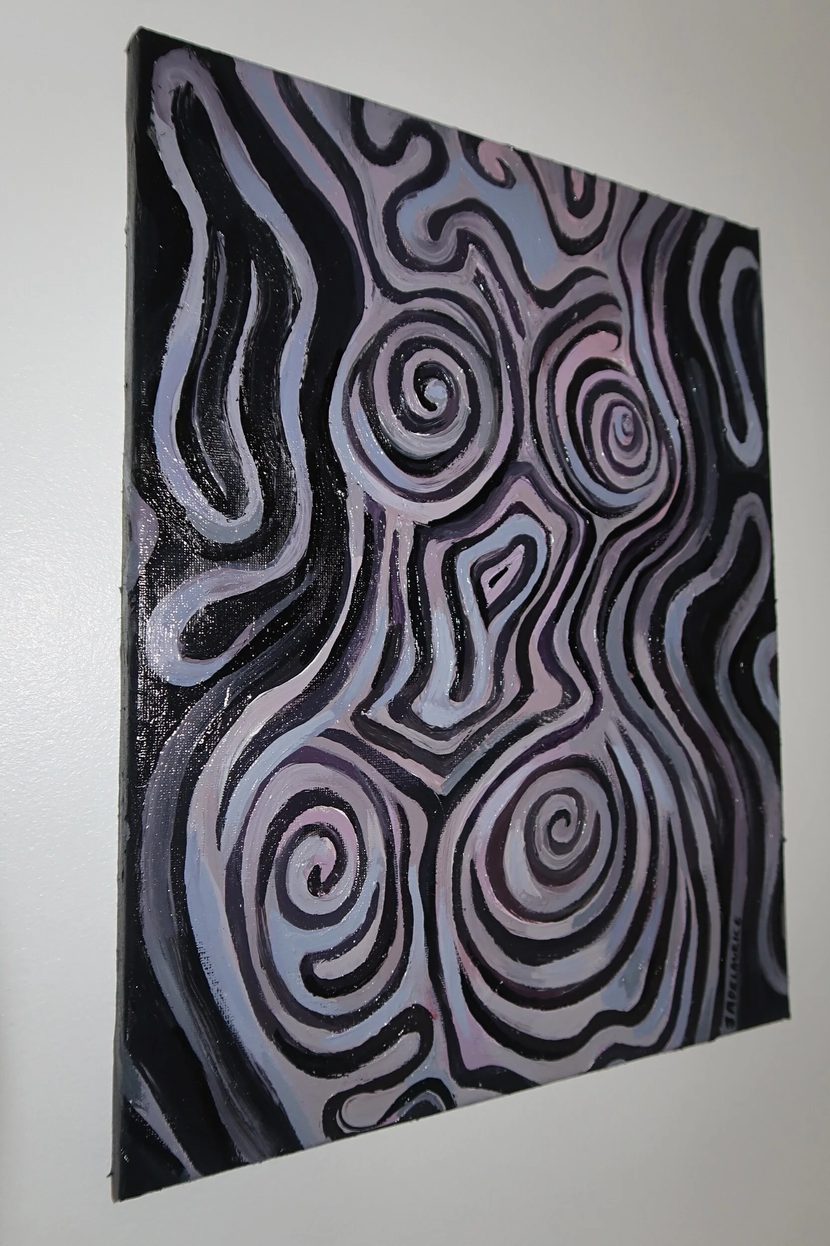 6453ADC7-C19C-4A09-8F9A-6D3C8CA33A2C