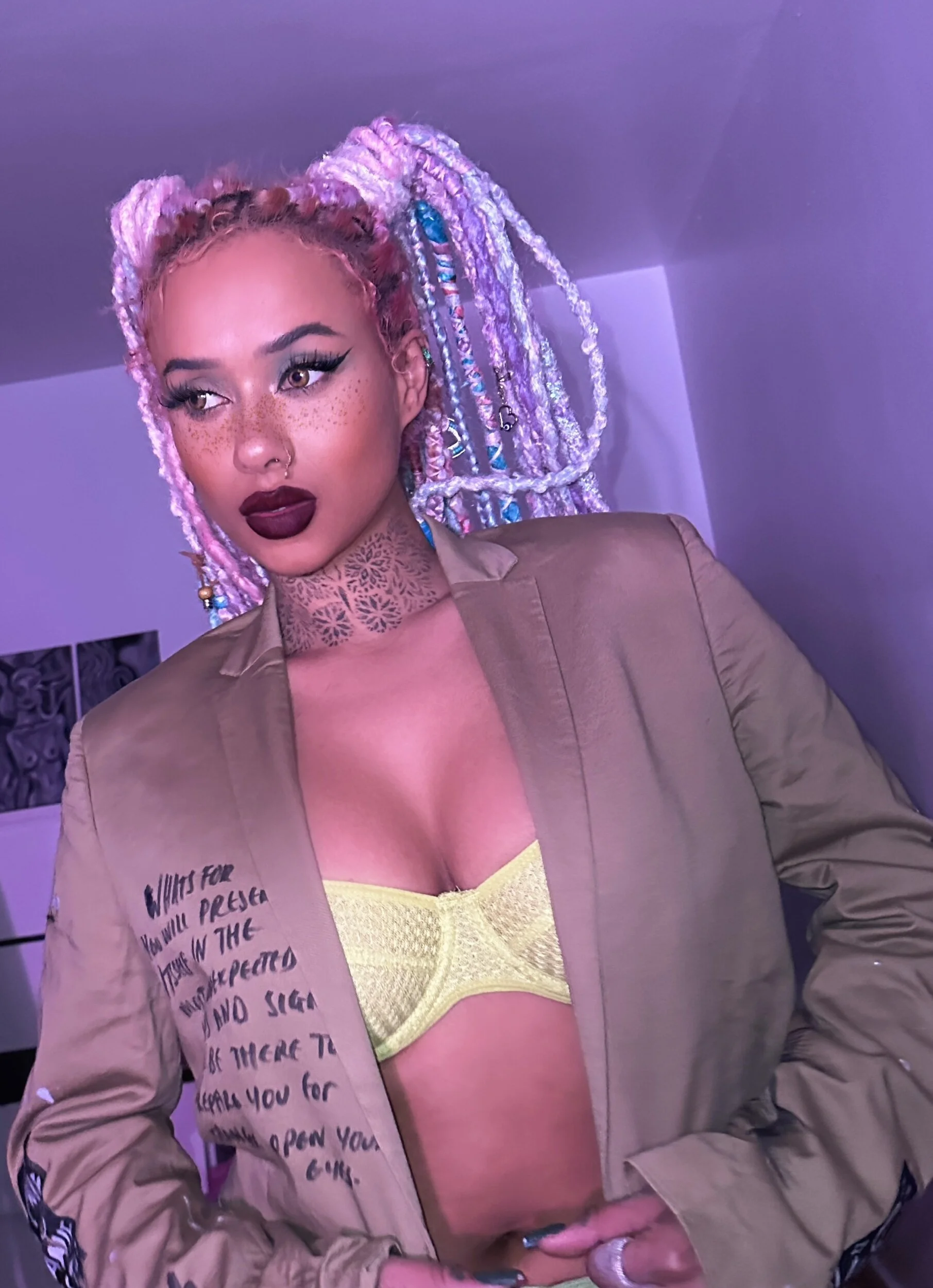 2C8C6D6B-5704-4C3A-9098-BC6CDBD33F72