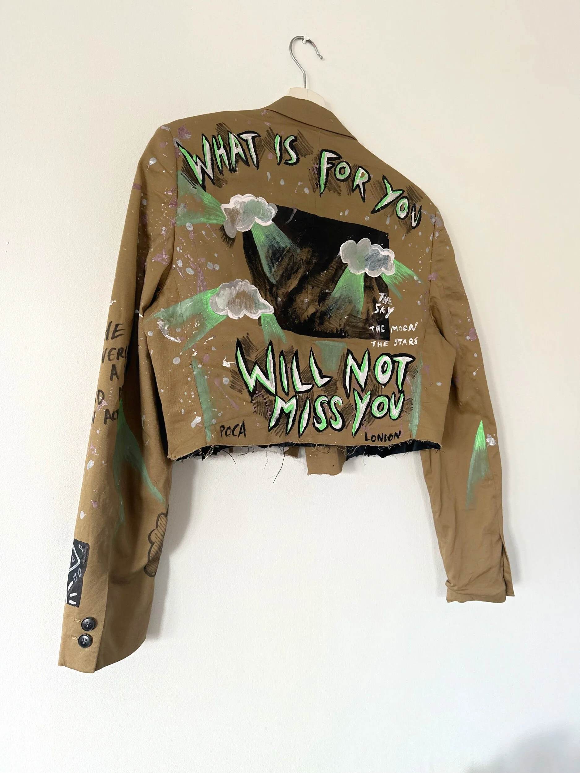 73459C56-70D2-4A77-9F78-C45DD1622196