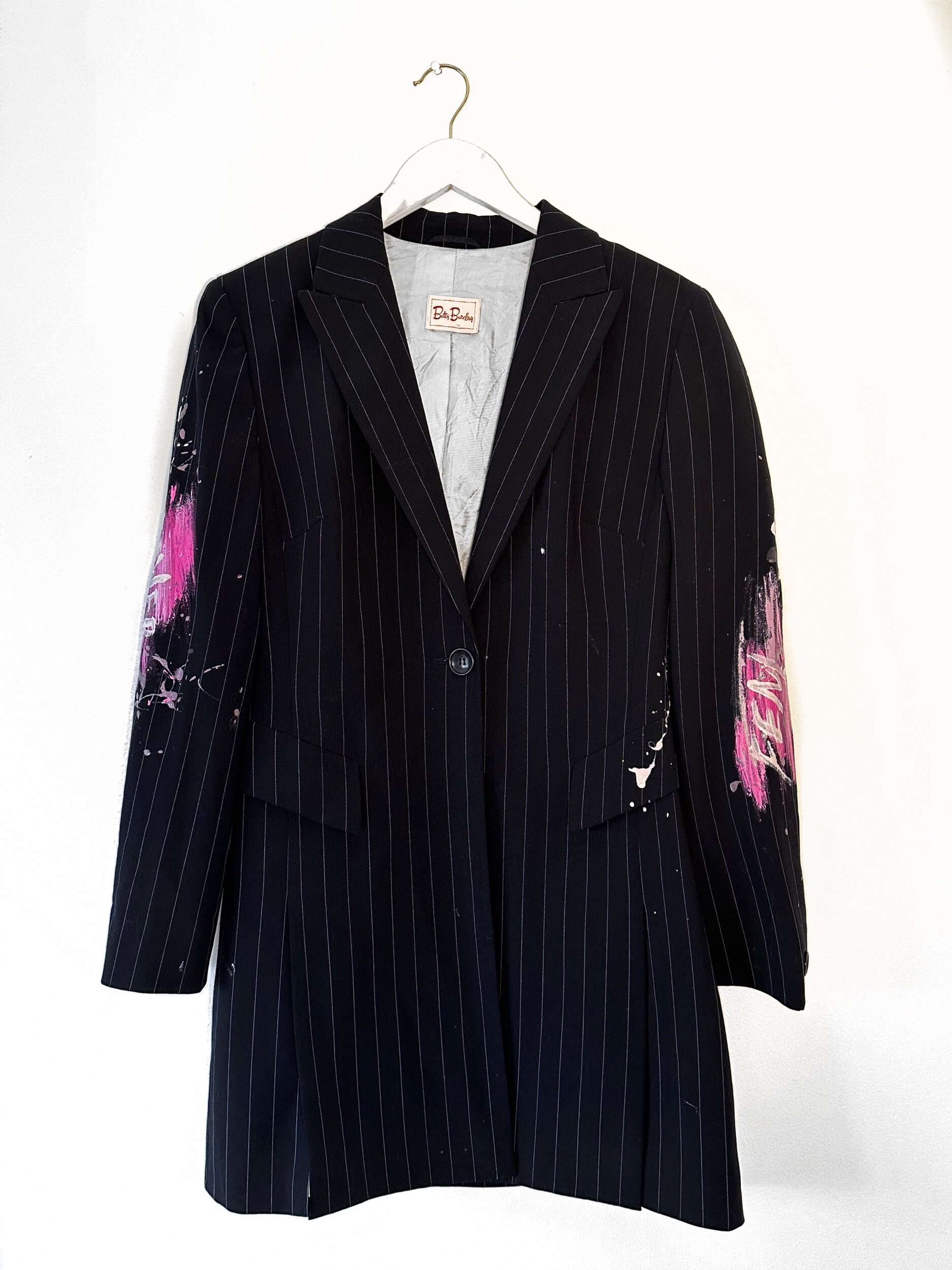 78F8C3A6-F362-46CA-AC47-40C3ADEDD9EC