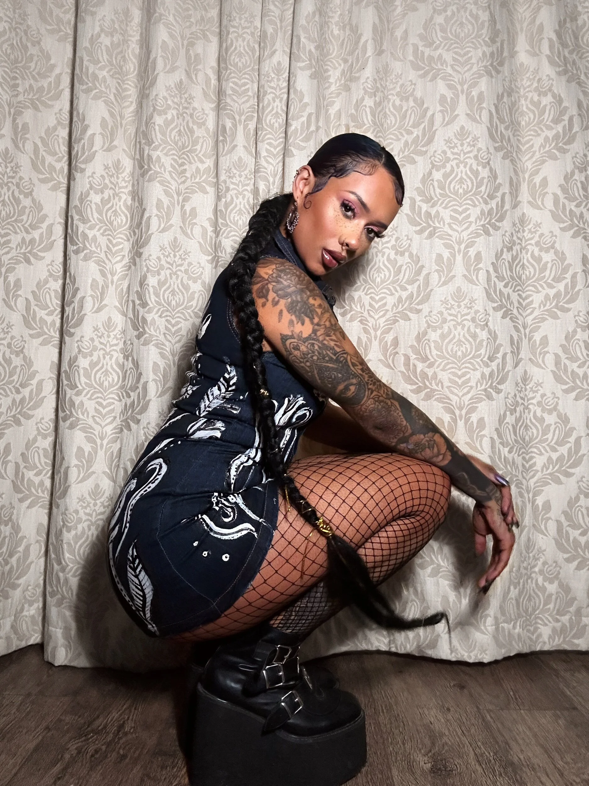 ABB0A125-3E74-4A7E-8B20-DAED244A23F4