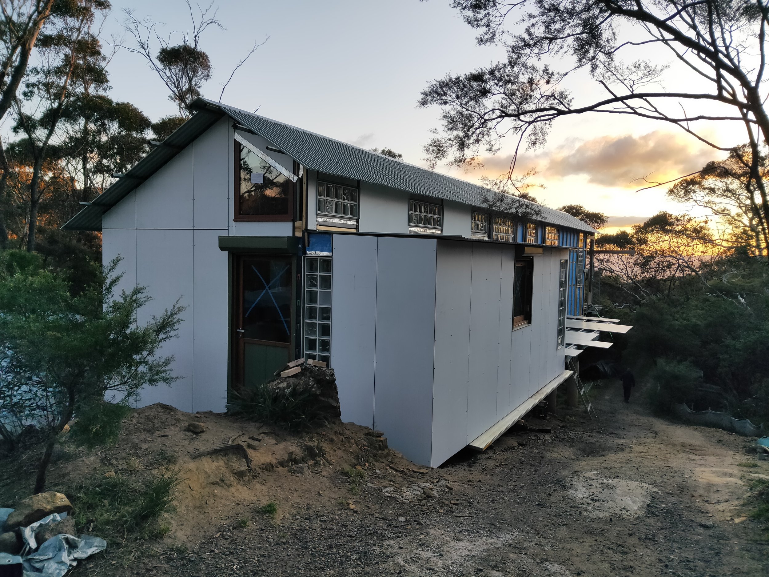 Cladding finished.. the other (good) side!