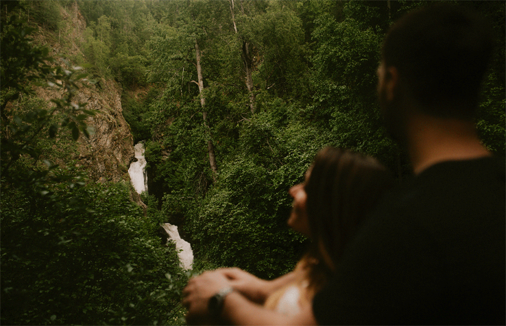@layersphoto_alaska_watching.gif