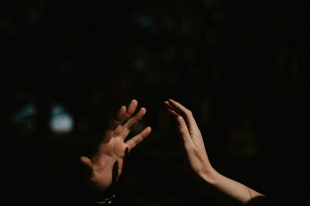 hands.gif
