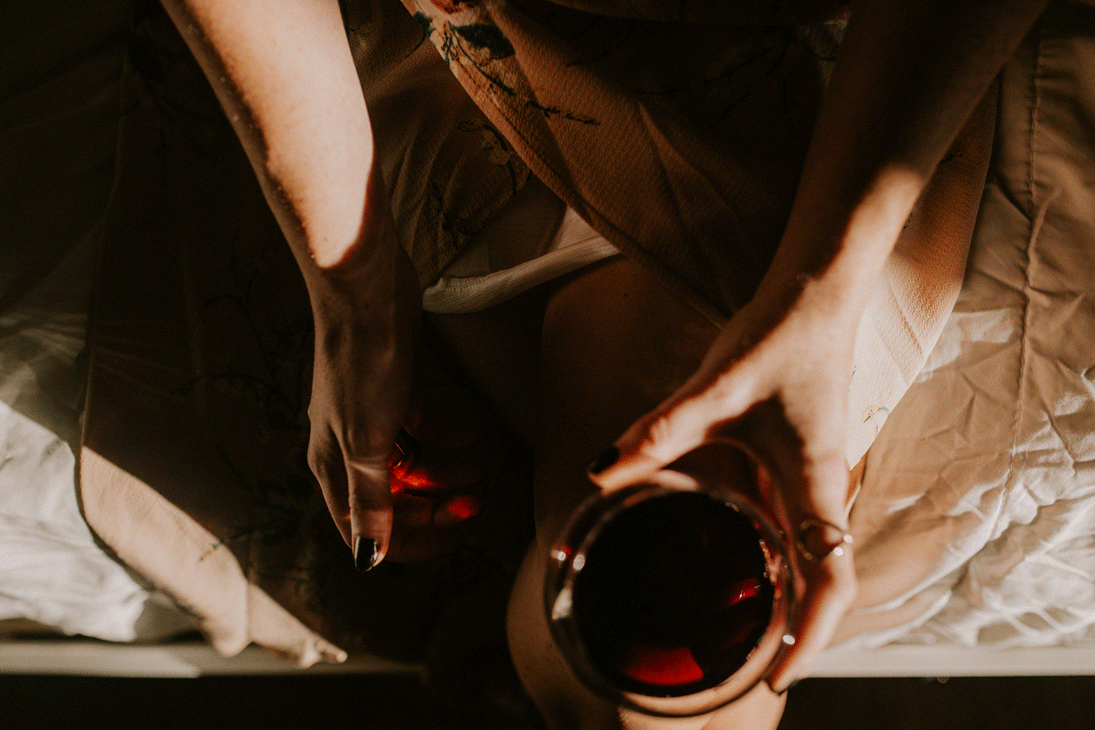 handswine.gif