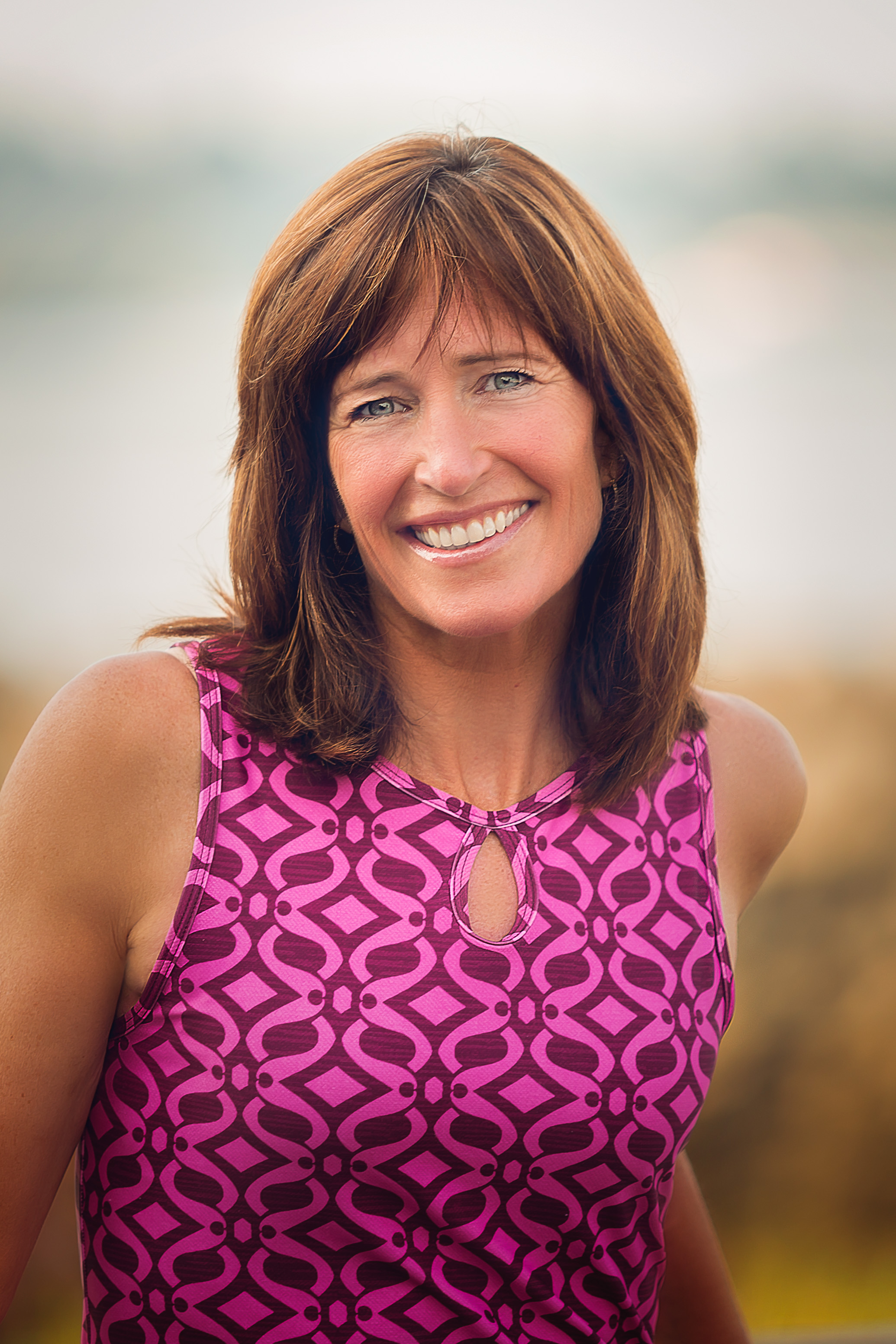 Robin Robertson, Co-host