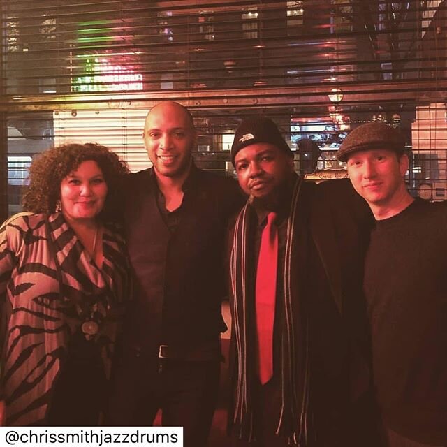 Couldn't ask do a better way to wrap up 2019. I'm grateful for the opportunity to share the stage with these amazing band. 
Thanks @jazzinmind @dezthought @chrissmithjazzdrums 
#livemusic #jazz #jazzguitar #madeinnyc