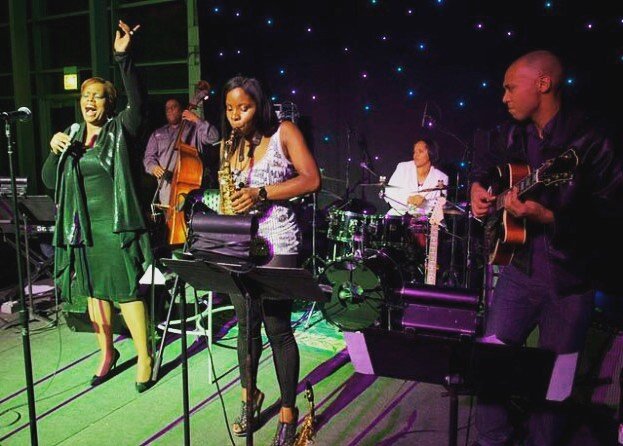 This pic dates back to dec &lsquo;11
I had just moved to the U.S (as green as could be) and I had to the immense pleasure to share the stage with one of the most incredible bands I&rsquo;ve ever played with. @diannereeves @mikemanson5 @tiafuller1 @te