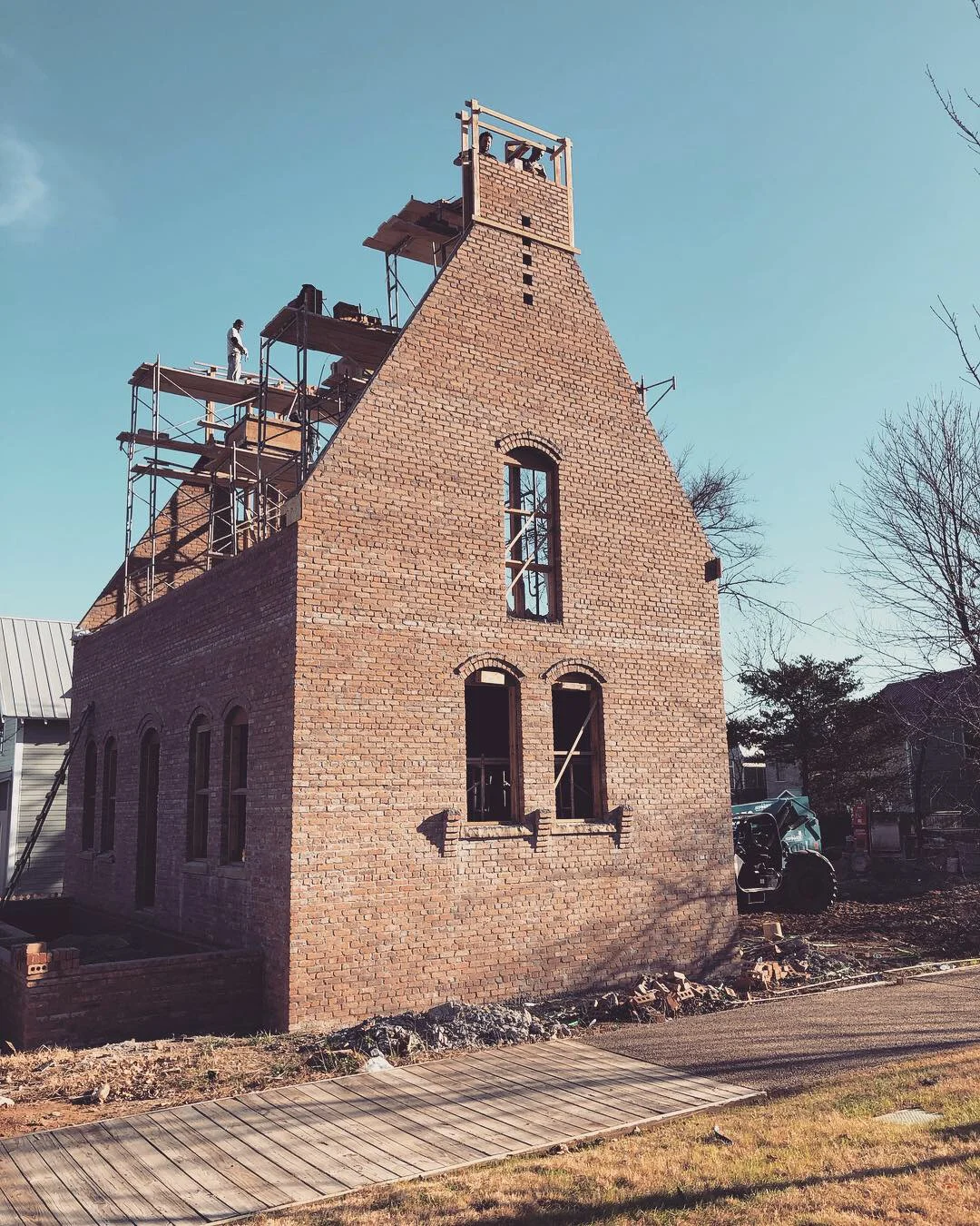 A solid brick masonry home by Building Culture - Structural Masonry