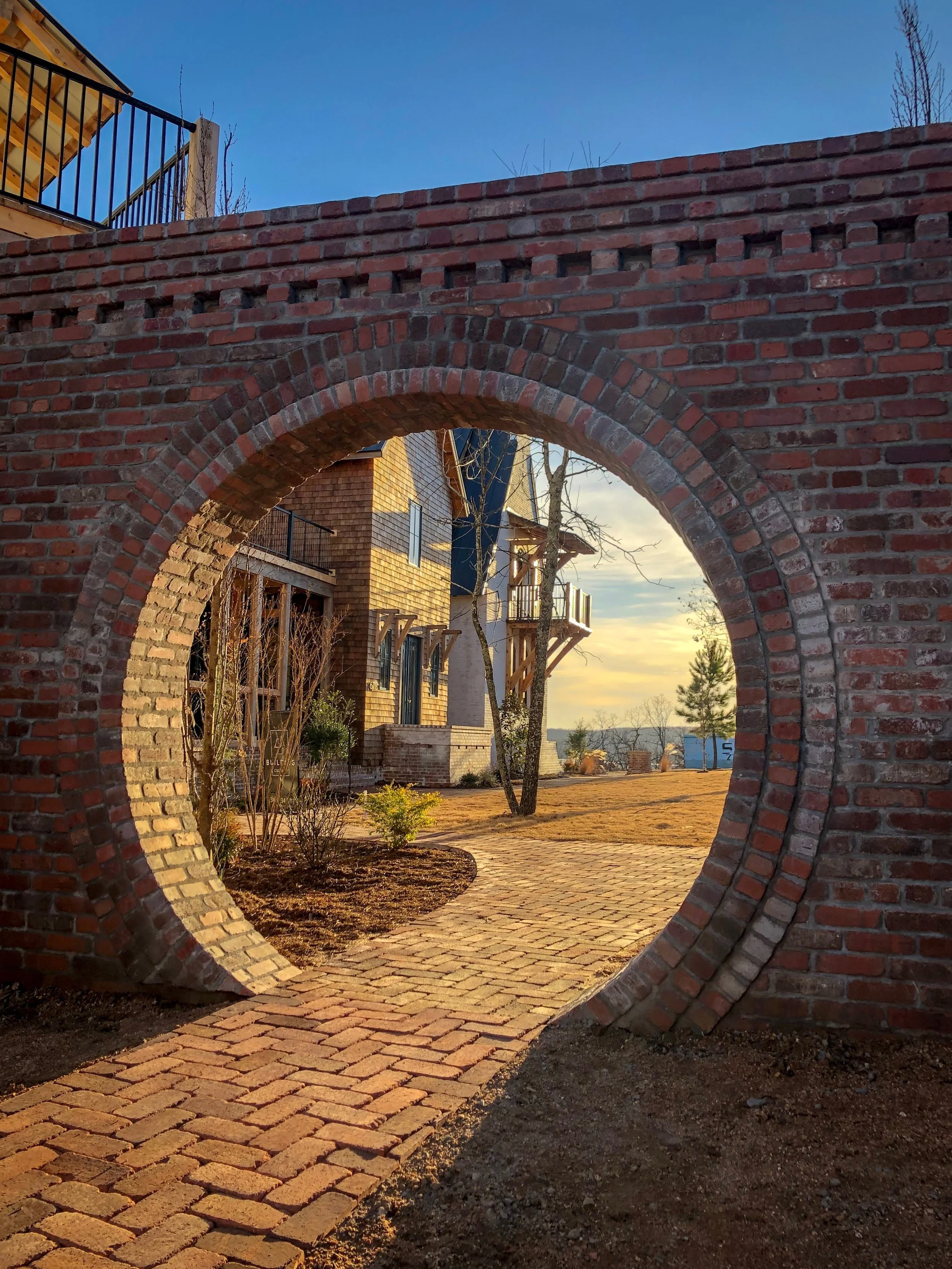Moongate in the Bend