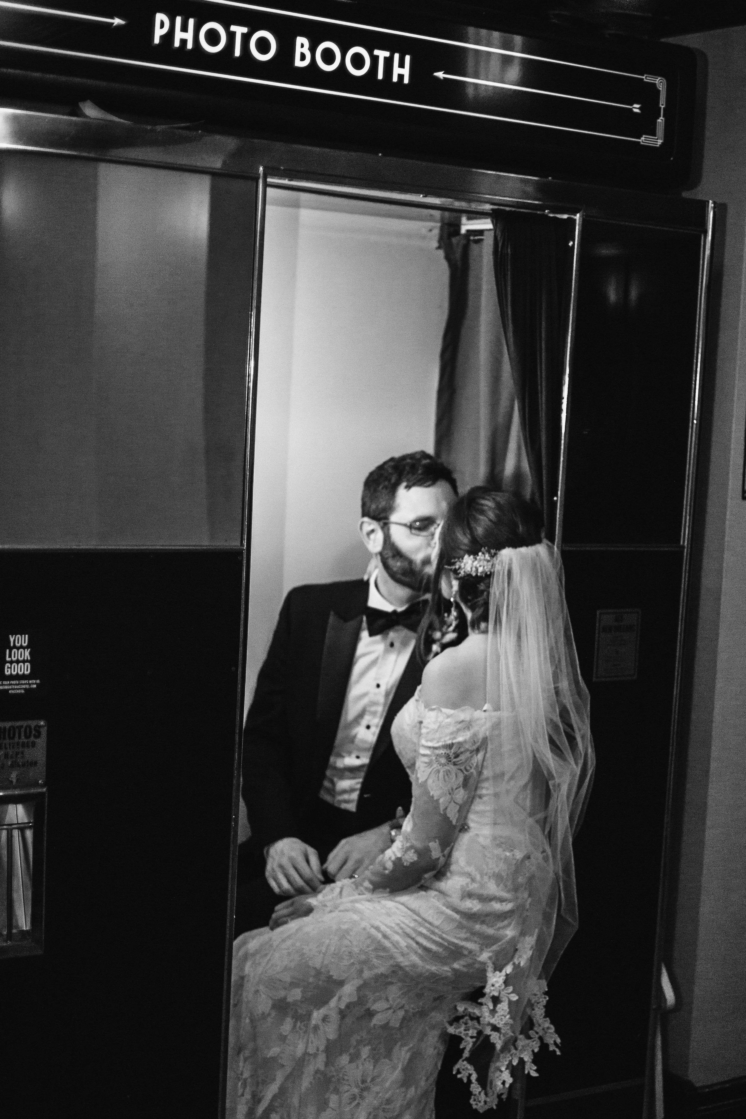 Christina+Henry BW-47.jpg