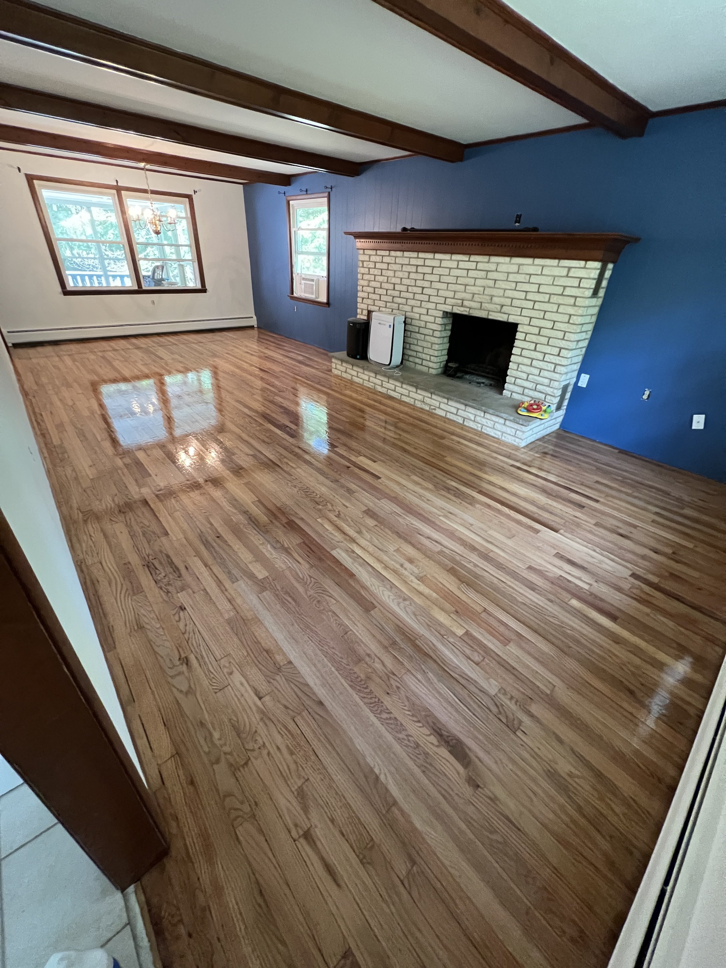 Floor refinishing service