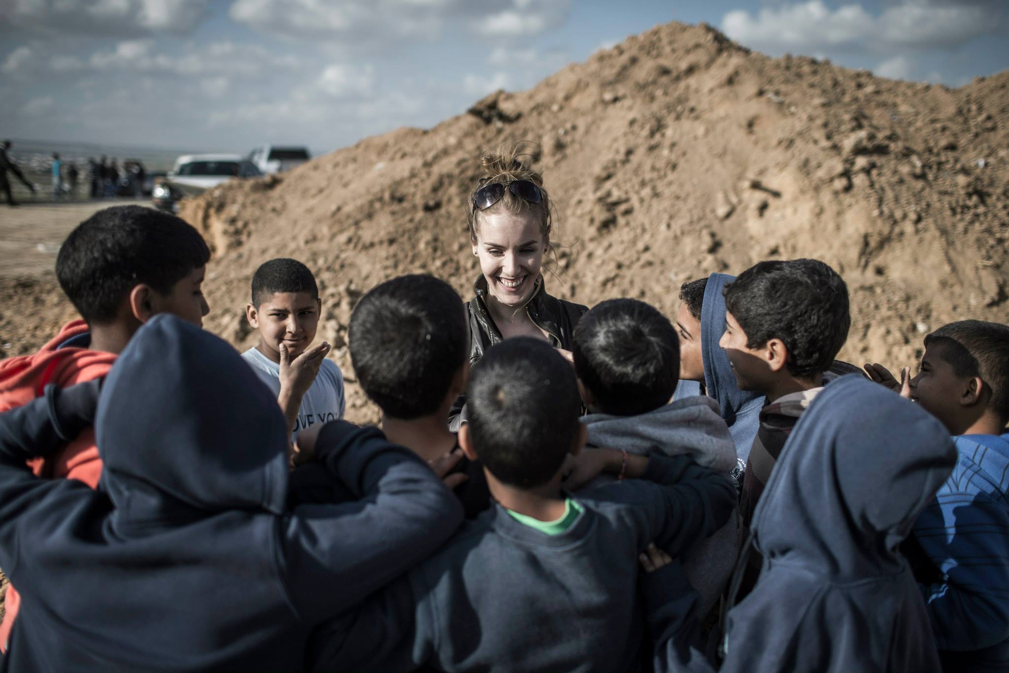 With Bedouin children in the Negev desert. Photo: Oliver Weiken / European Pressphoto Agency