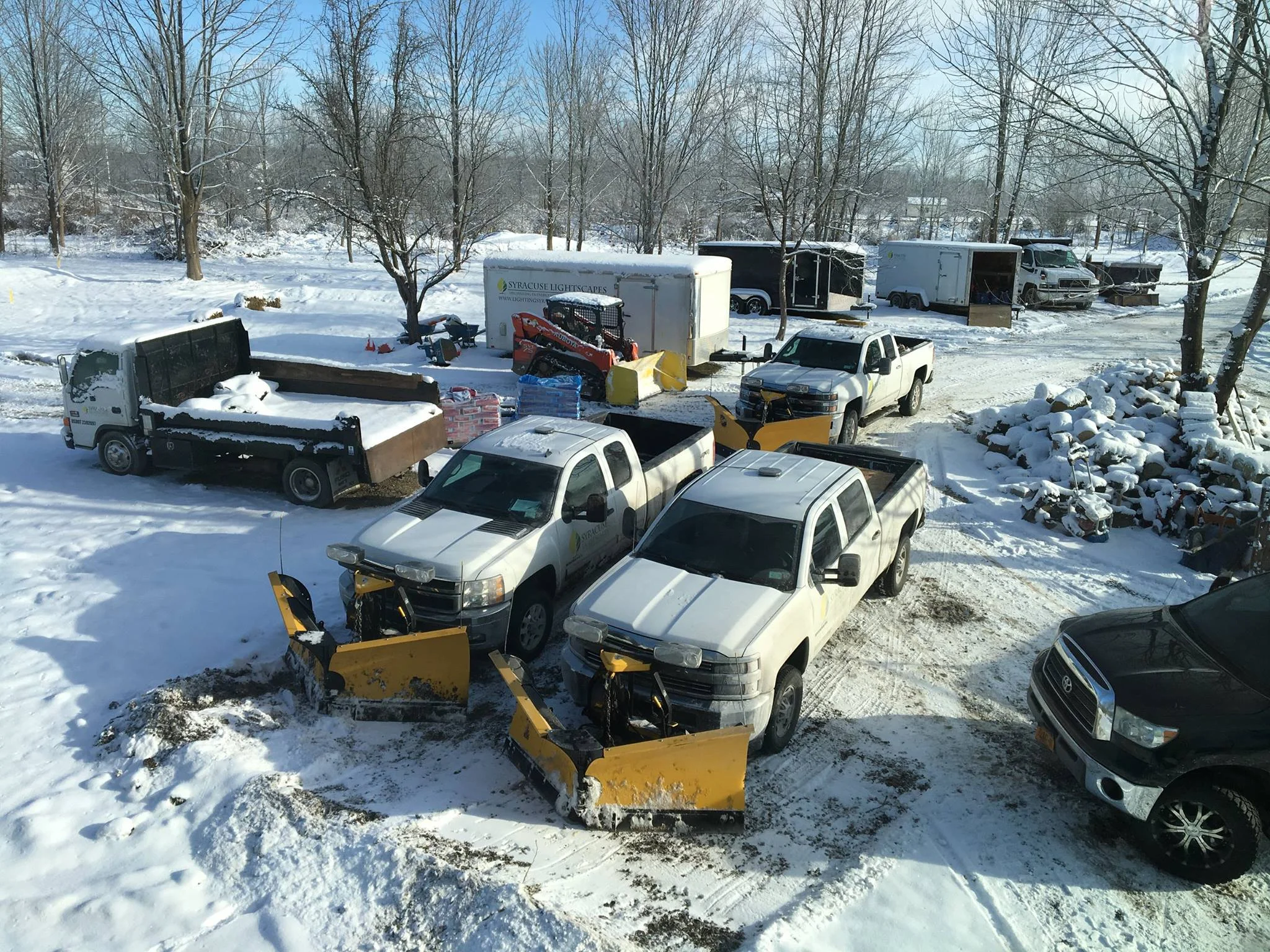 Back-up trucks We have back-up trucks available in the event one of our trucks goes down. It will not compromise our service standards. 