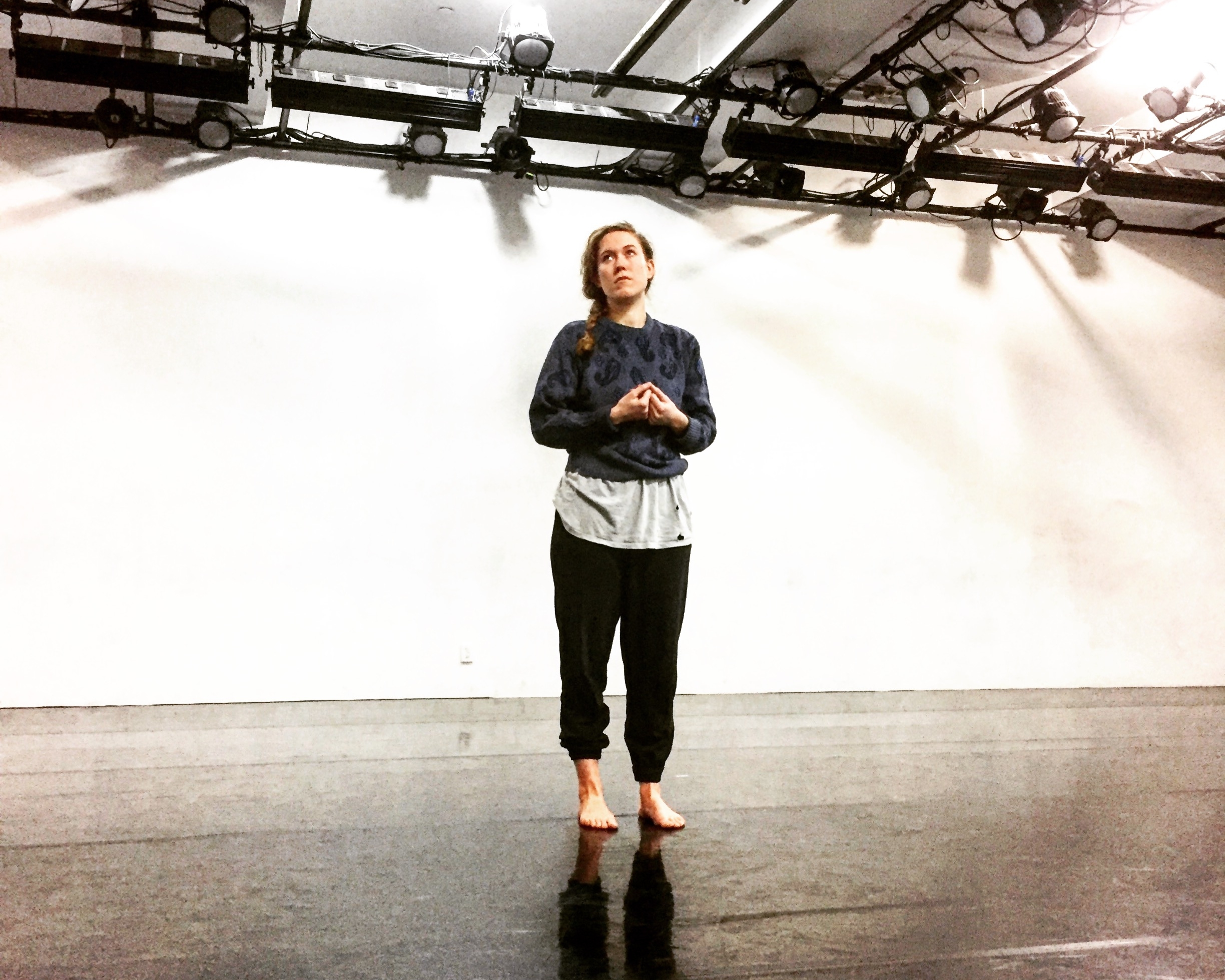 Rehearsal image by Kirsten Schnittker