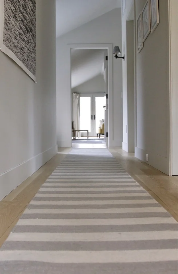 Rug in Hallway.jpg