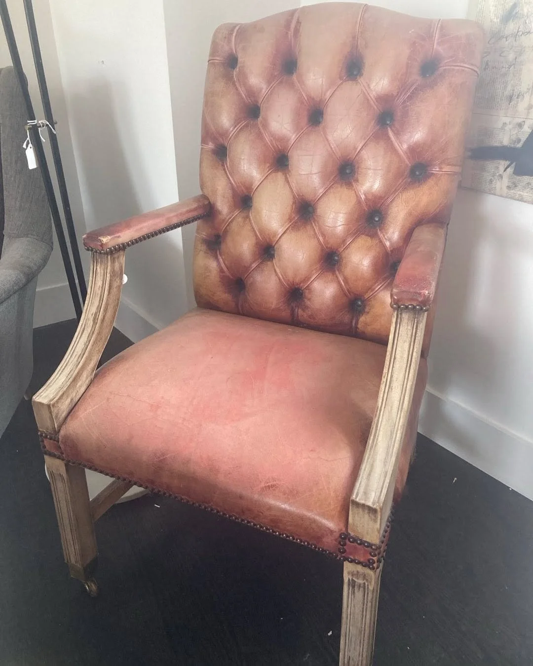 #vintage #bergere #salmon #leather #circa1920 #tufted  #casters  ONSALE 600.