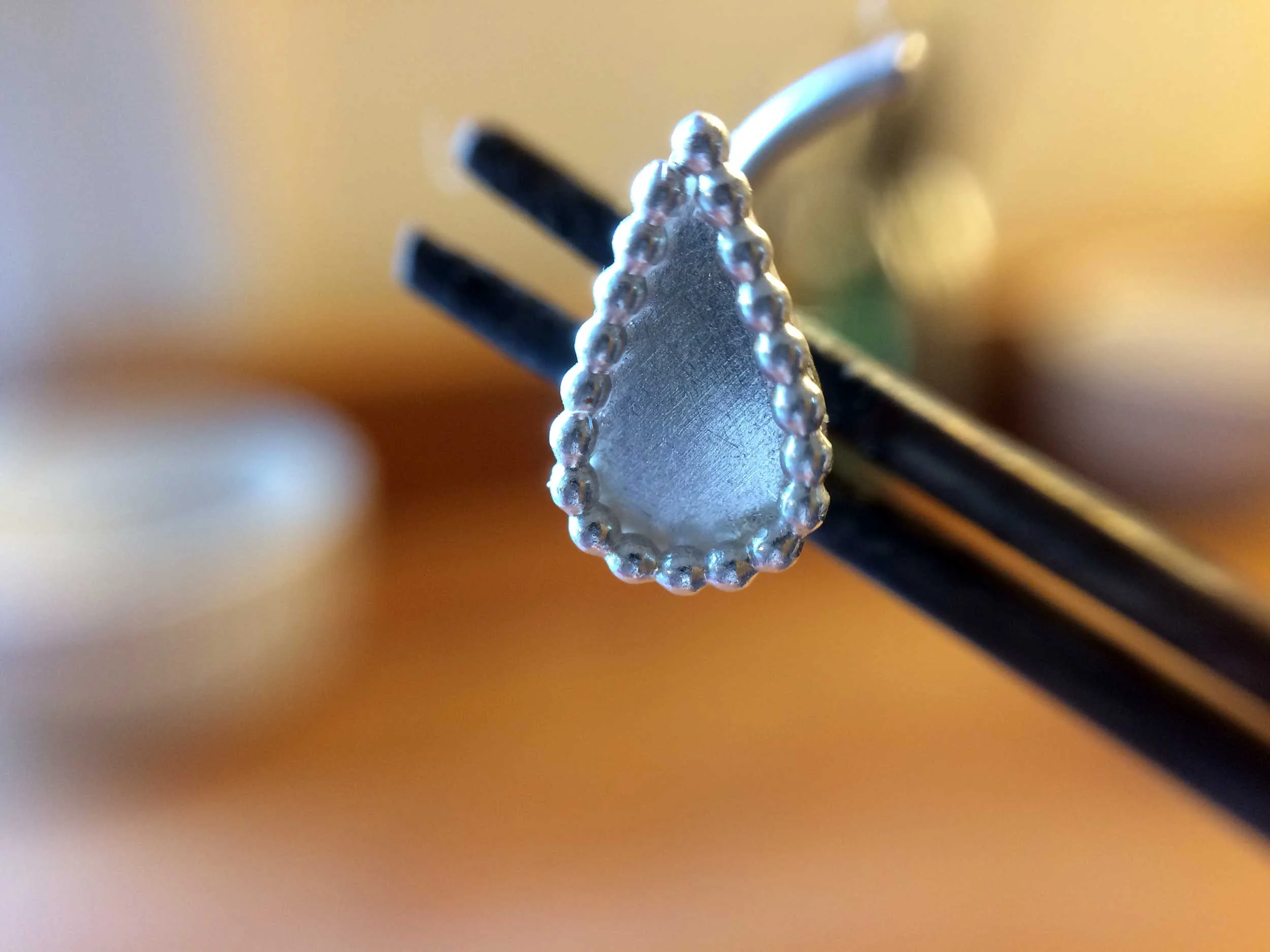 handmade-silver-teardrop-piercing-jewellery.jpg