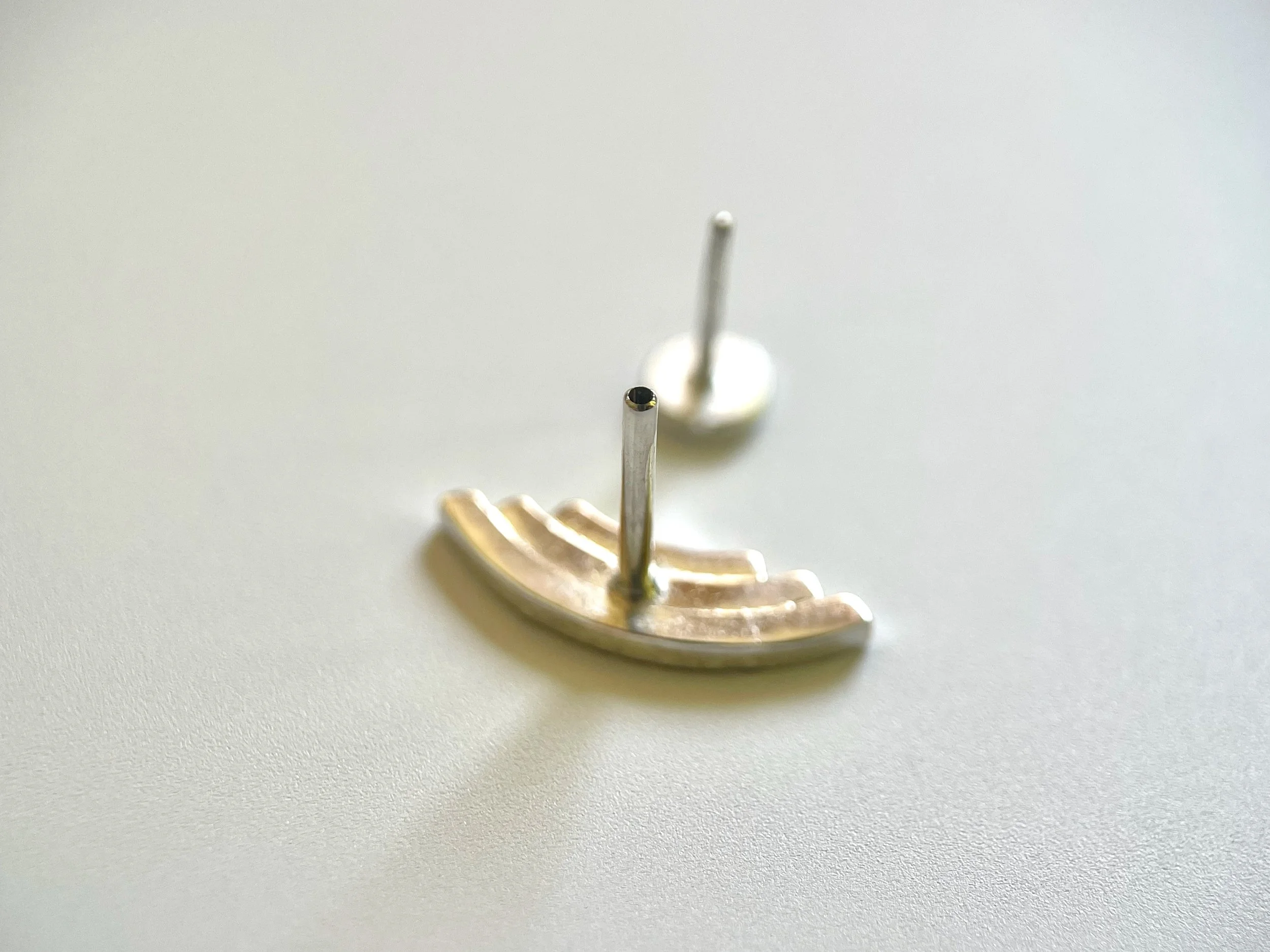 luxury-conch-stud-recycled-sterling-silver-victoria-grace.jpeg