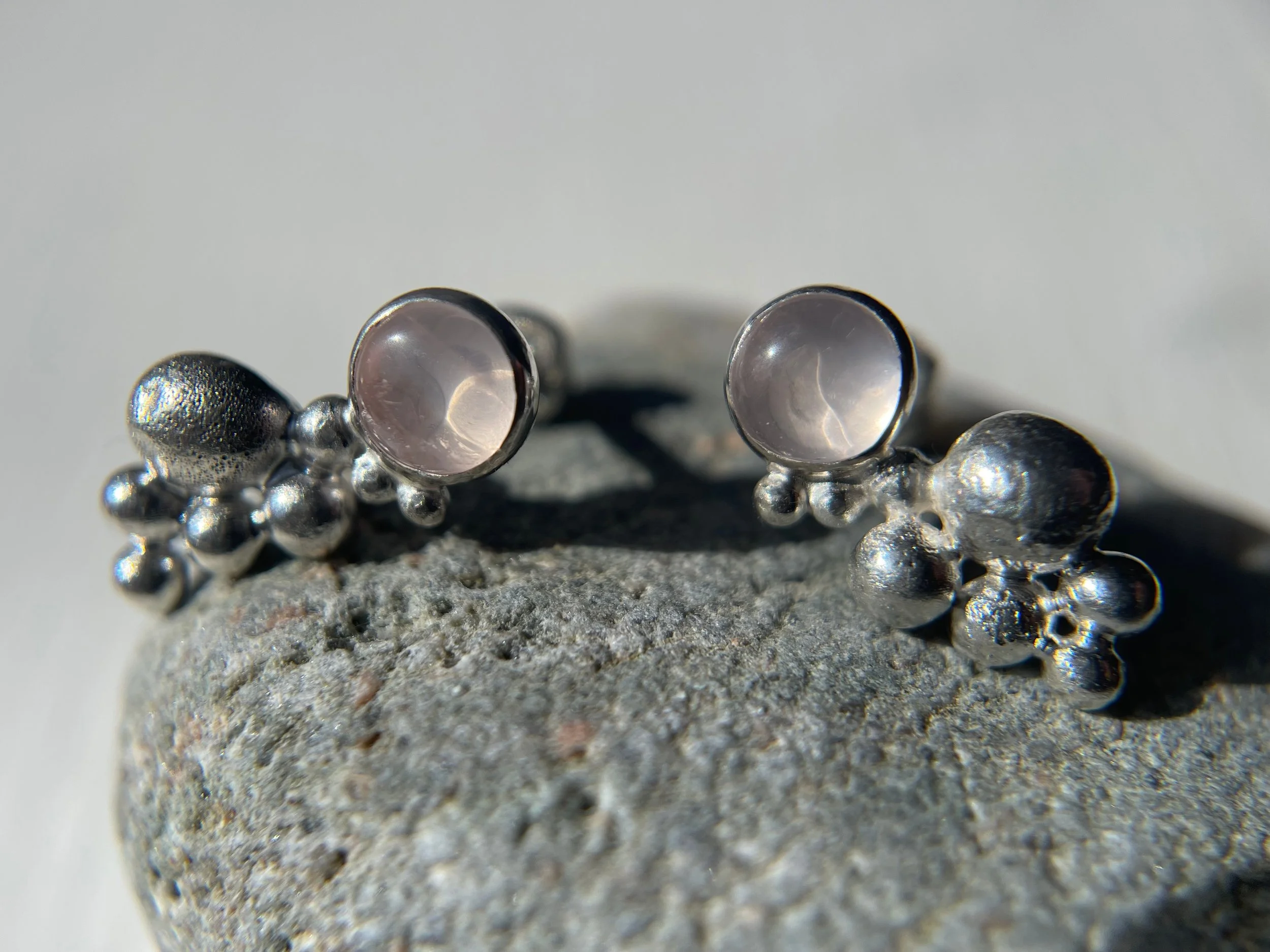 Rose quartz silver wave pair of conch earrings