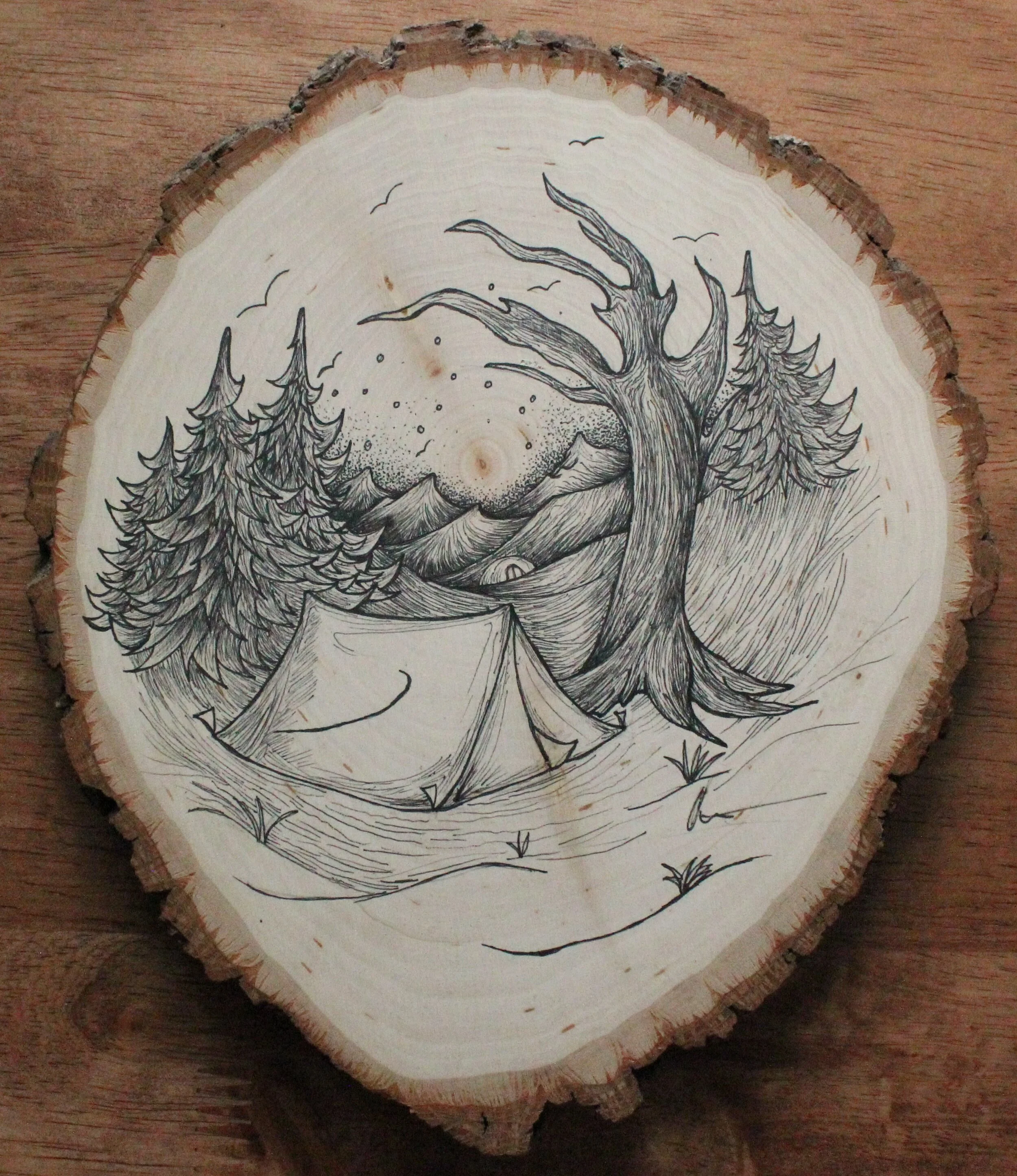 Camping Scene Walnut Round (Cyclops)