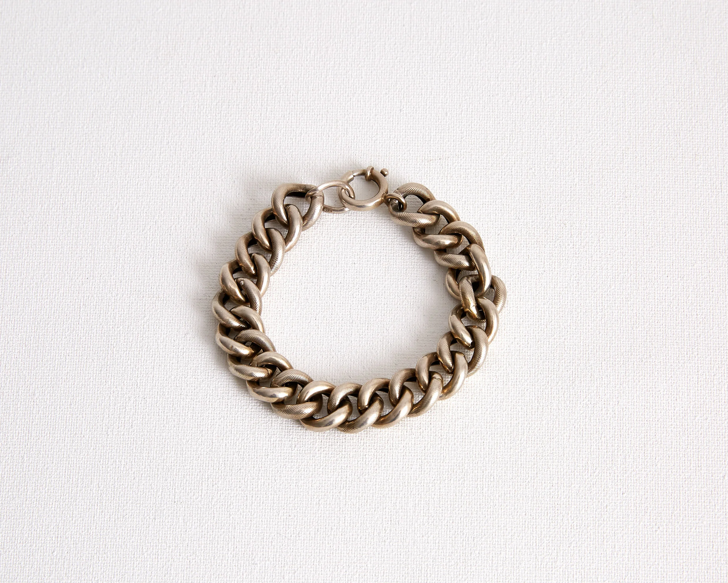 Edwardian_Hollow_Chain_Bracelet_Silver.jpg